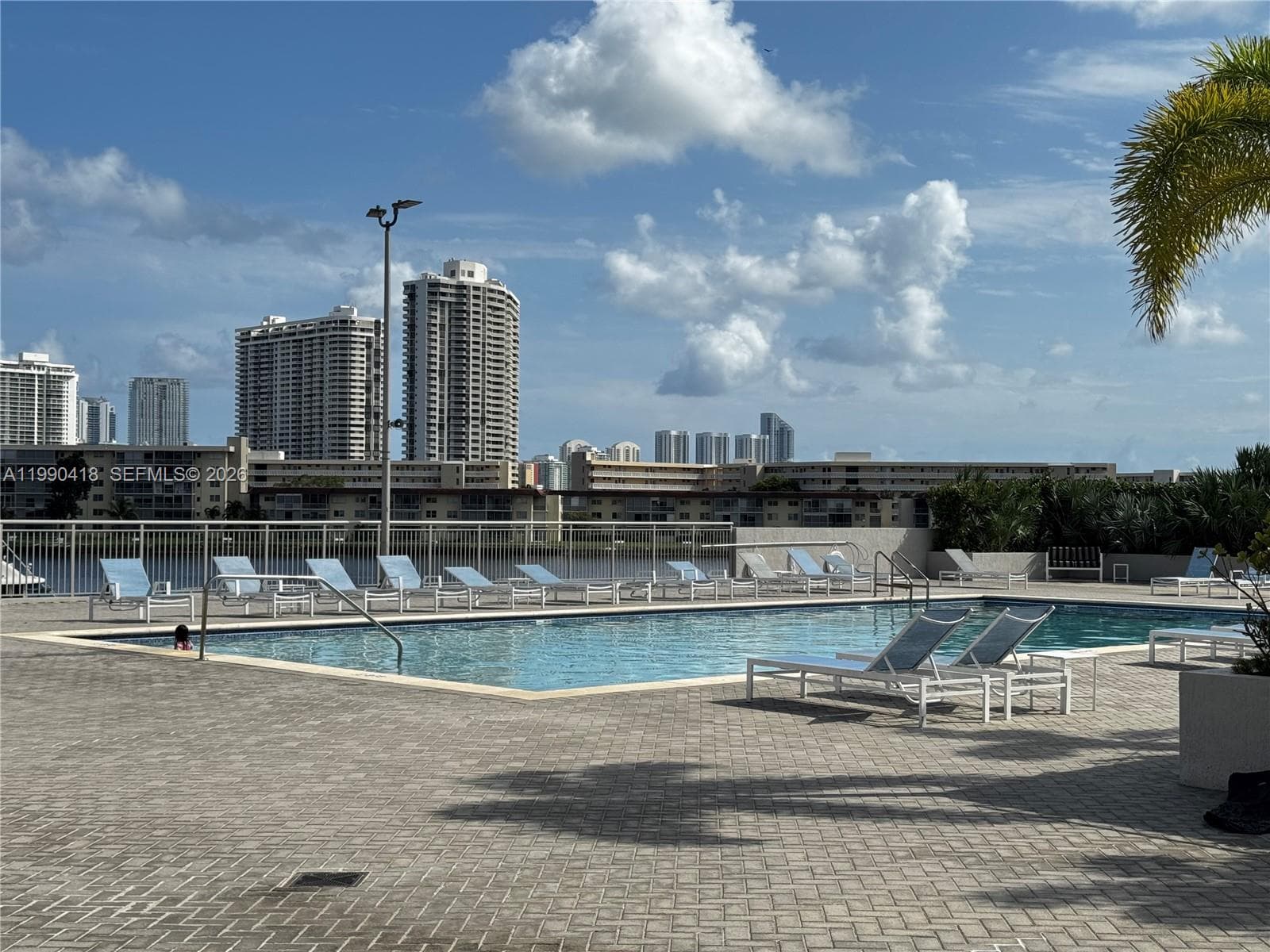 18061 Biscayne Blvd # 1203, Aventura FL 33160 — 37