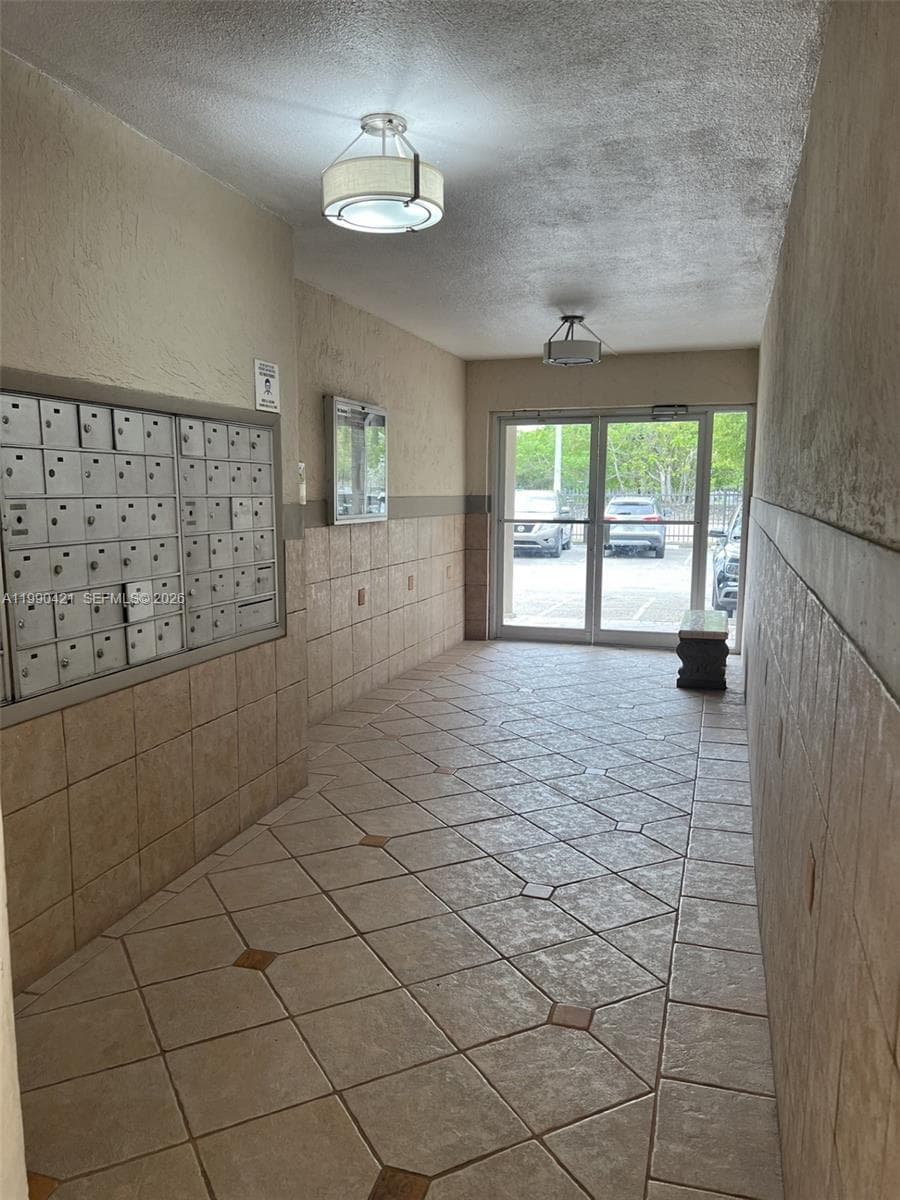 5501 NW 7th St # E219, Miami FL 33126 — 5