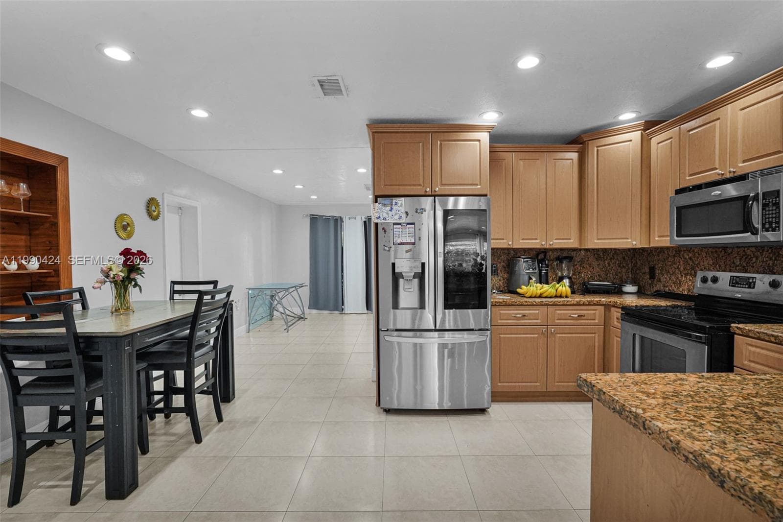 760 E 55th St, Hialeah FL 33013 — 12