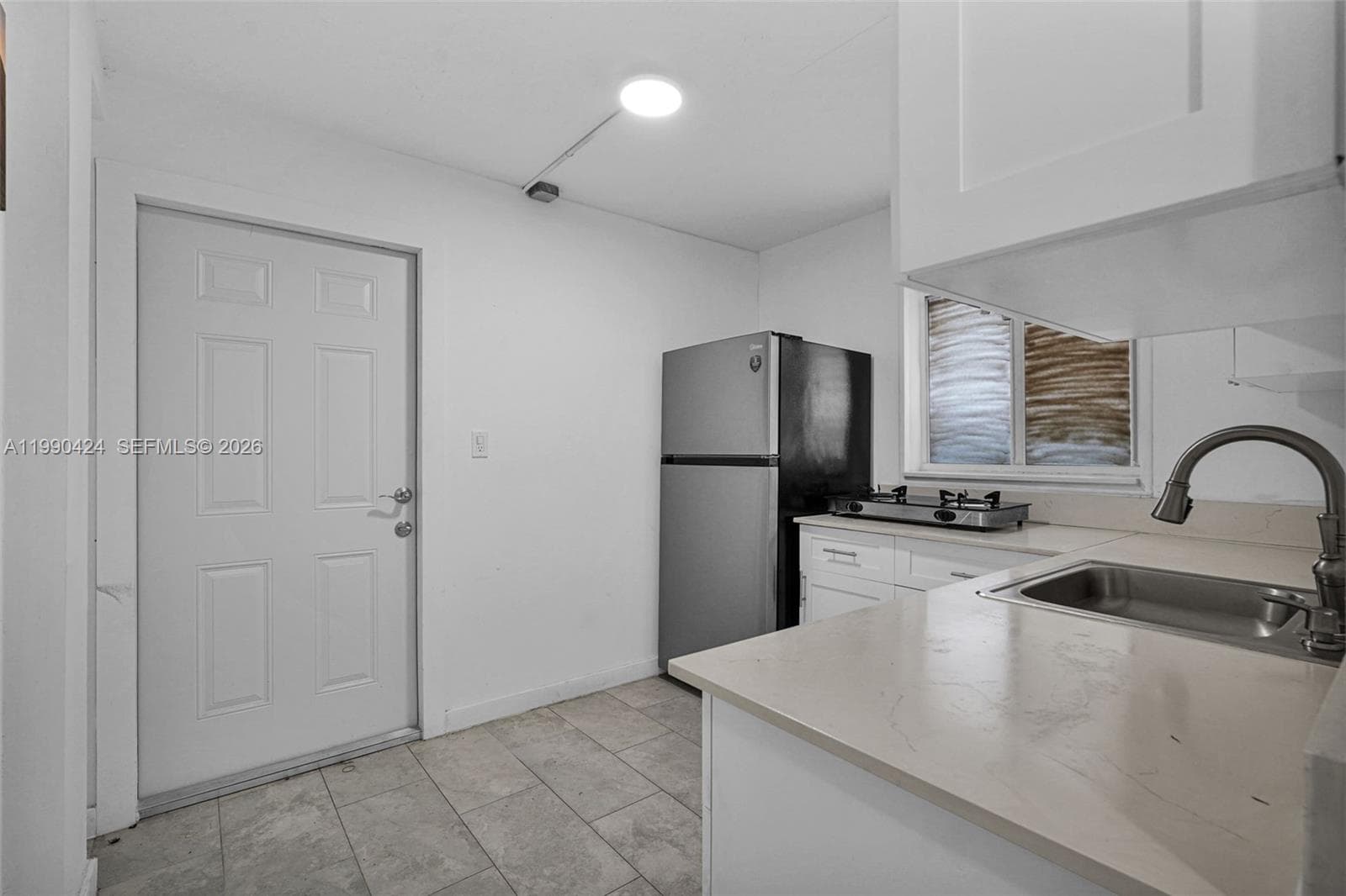 760 E 55th St, Hialeah FL 33013 — 32