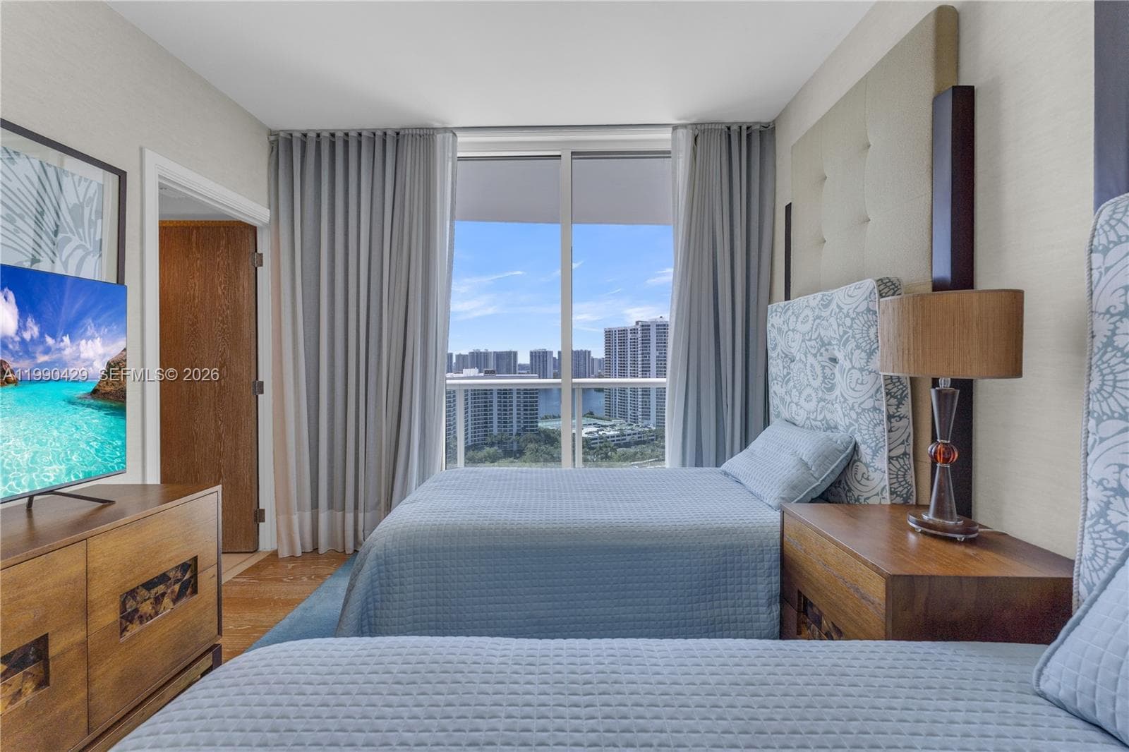 19400 Turnberry Way # 2011, Aventura FL 33180 — 38