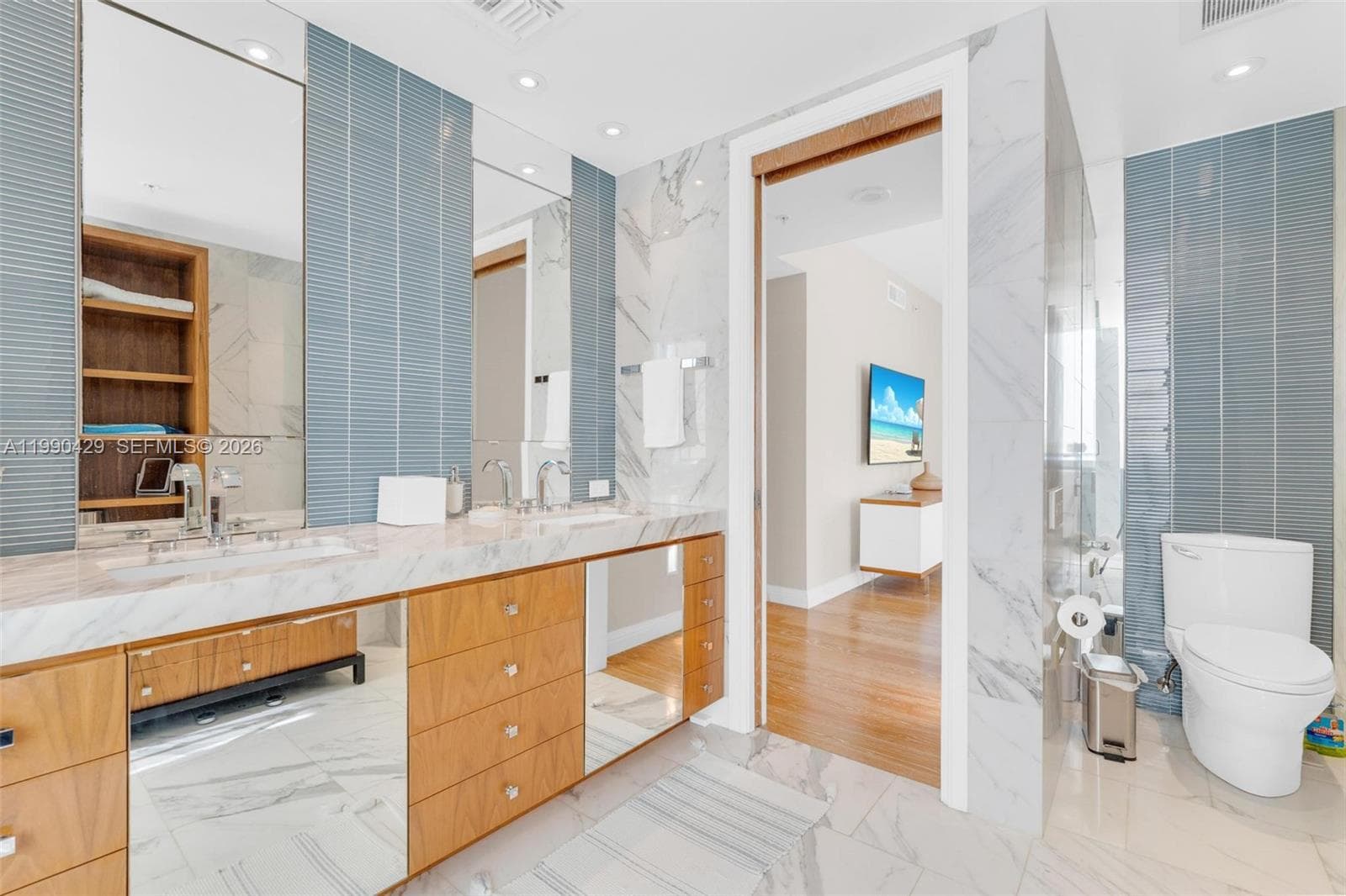 19400 Turnberry Way # 2011, Aventura FL 33180 — 31