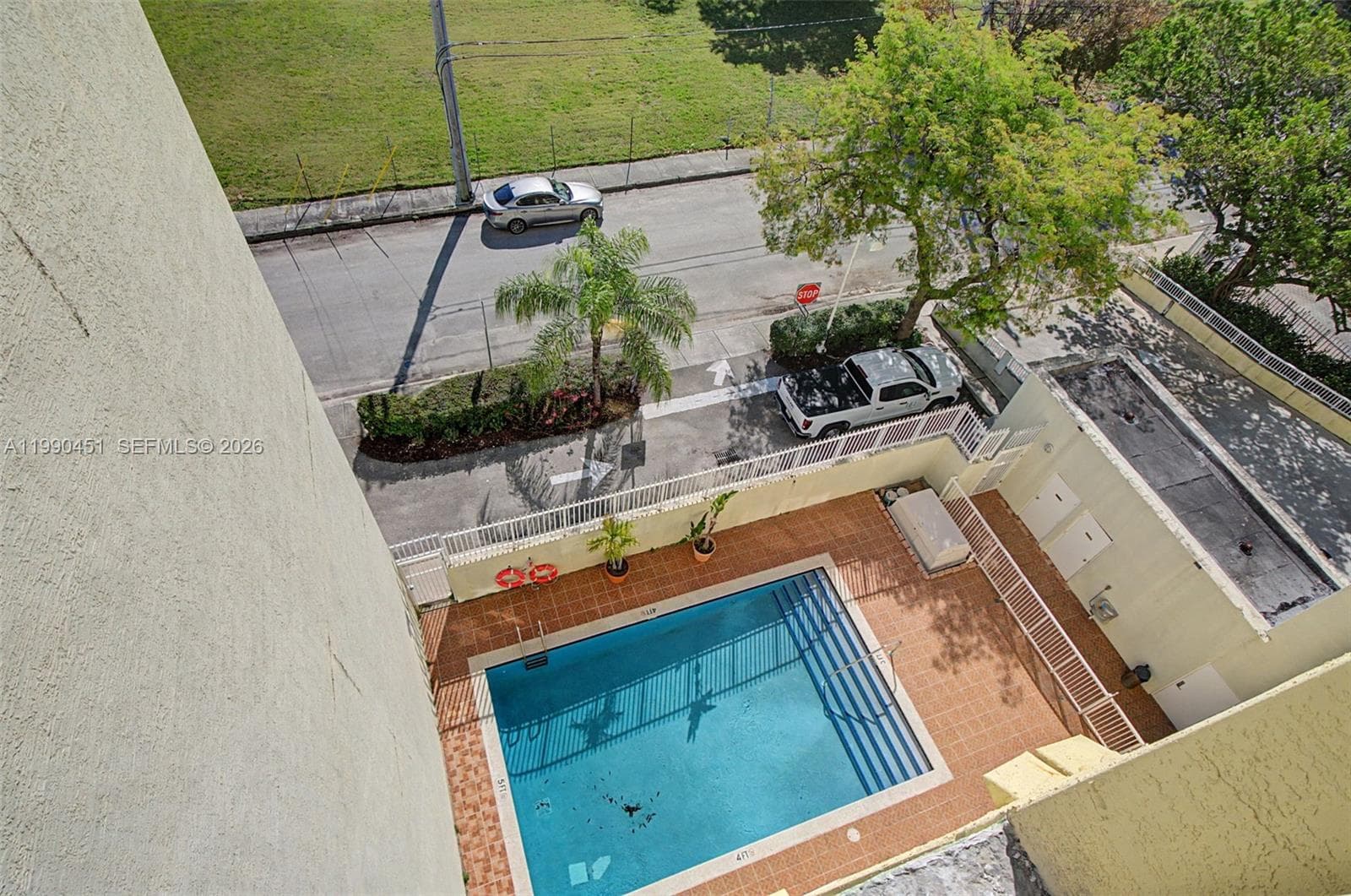 1350 NW 8th Ct # 6, Miami FL 33136 — 16