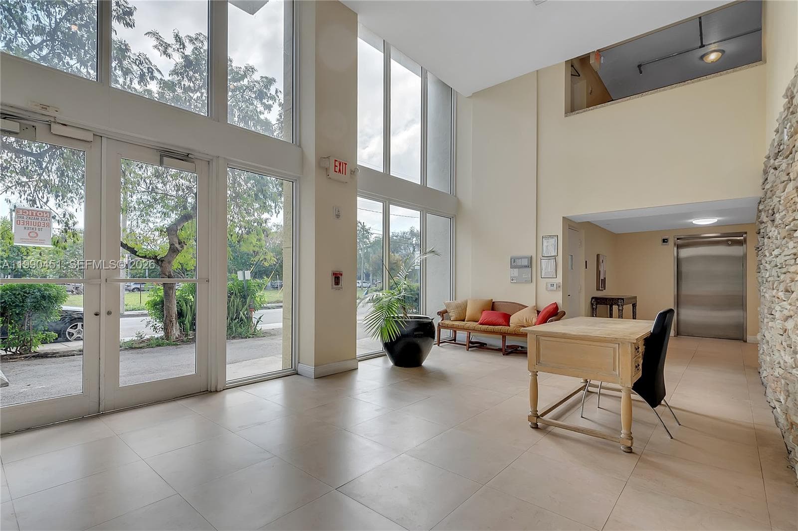 1350 NW 8th Ct # 6, Miami FL 33136 — 21