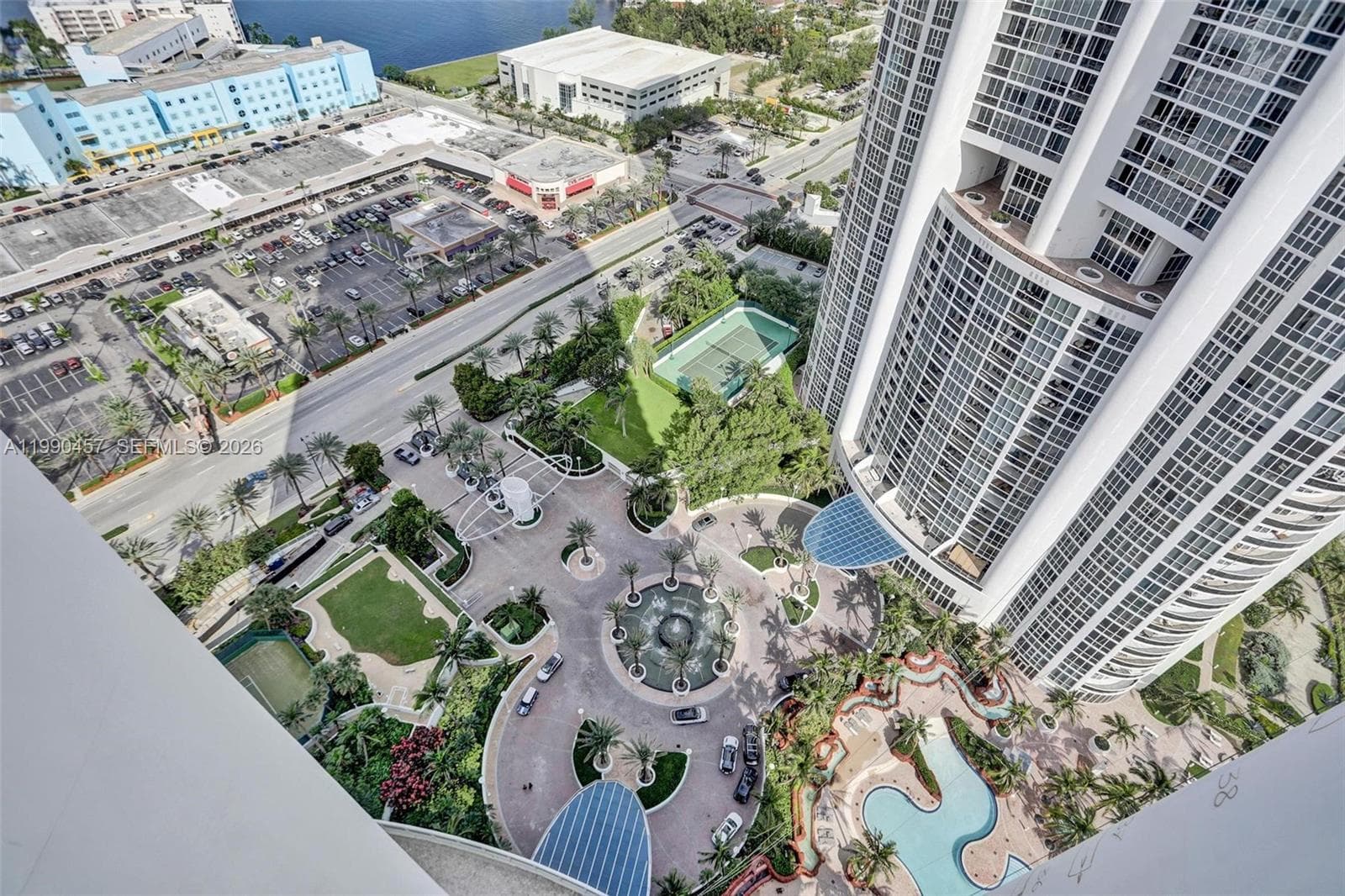 18101 Collins Ave # 4106, Sunny Isles Beach FL 33160 — 32
