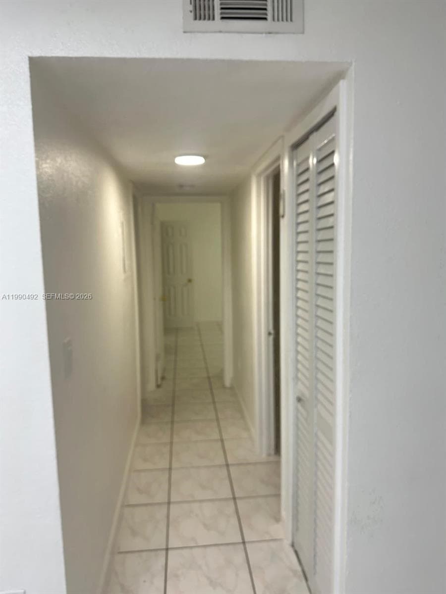 2565 W 56th St # 209, Hialeah FL 33016 — 5