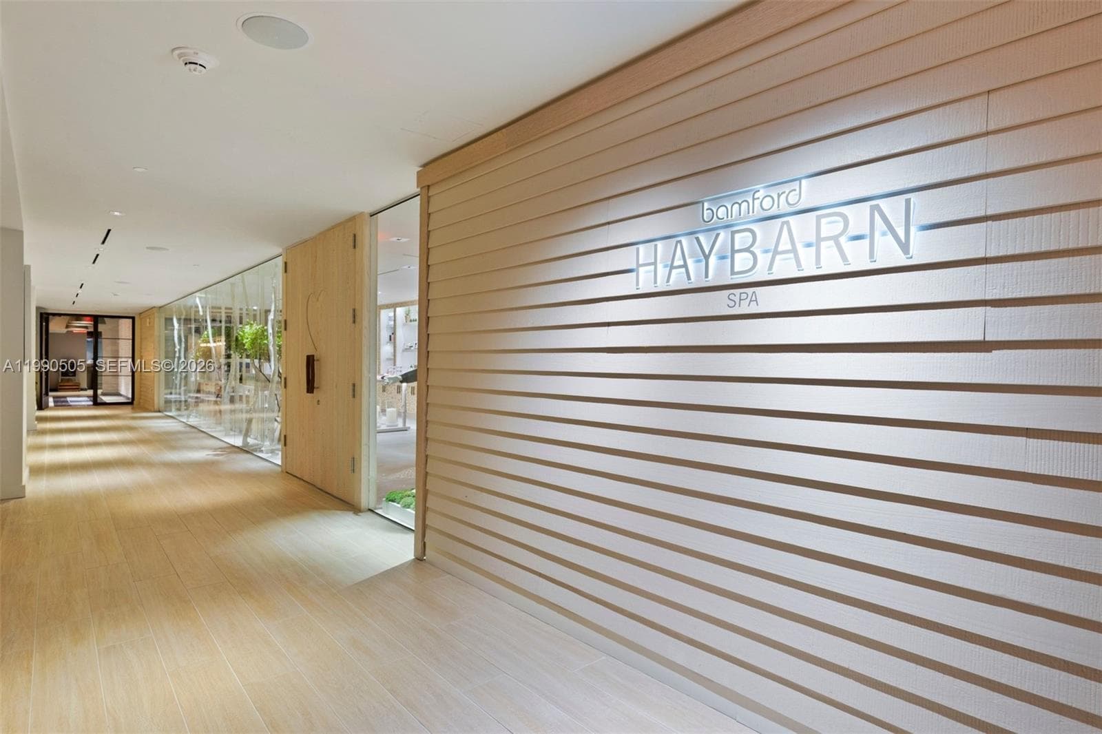 2301 Collins Ave # 533, Miami Beach FL 33139 — 32