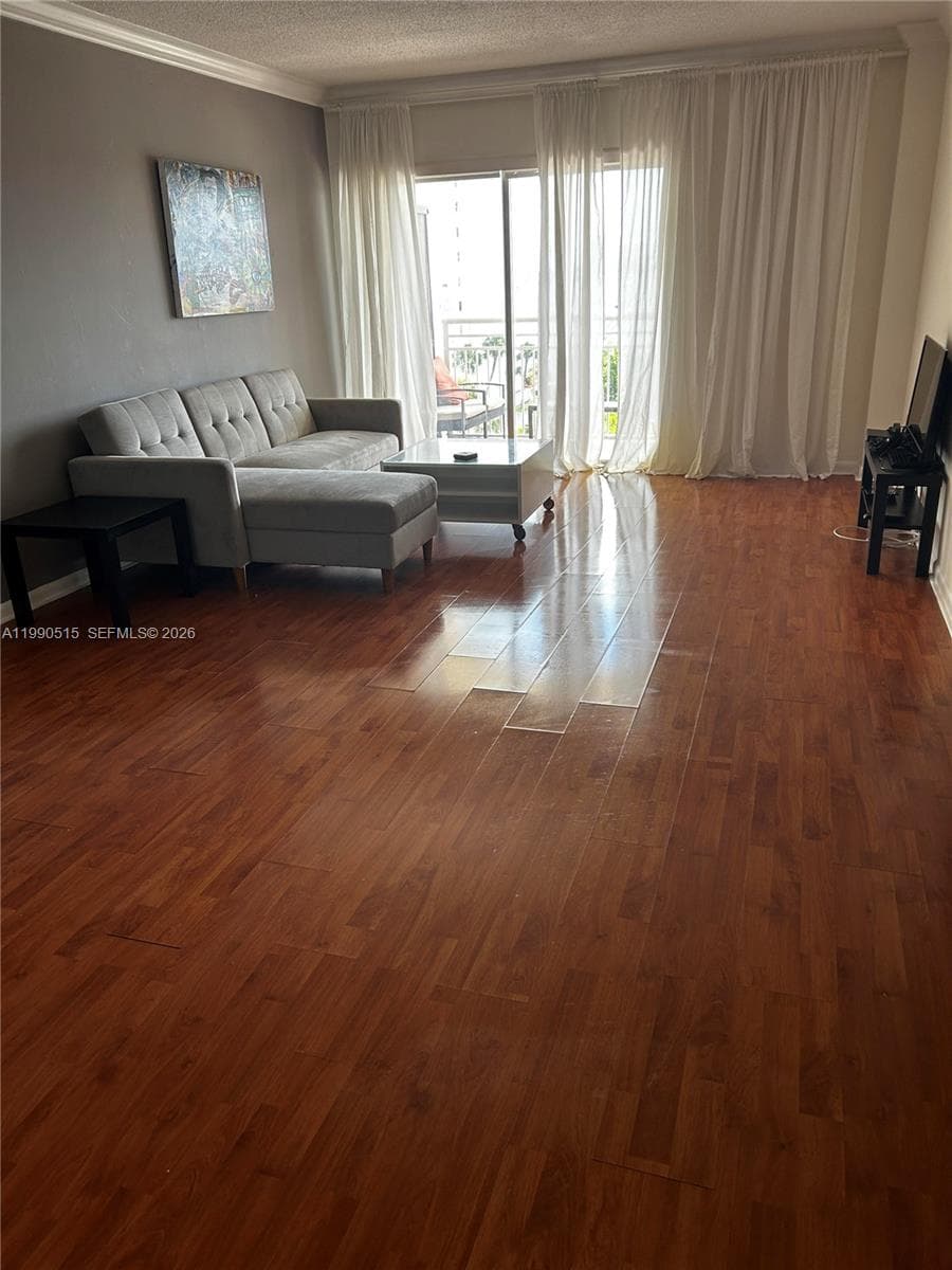 400 Kings Point Dr # 604, Sunny Isles Beach FL 33160 — 1