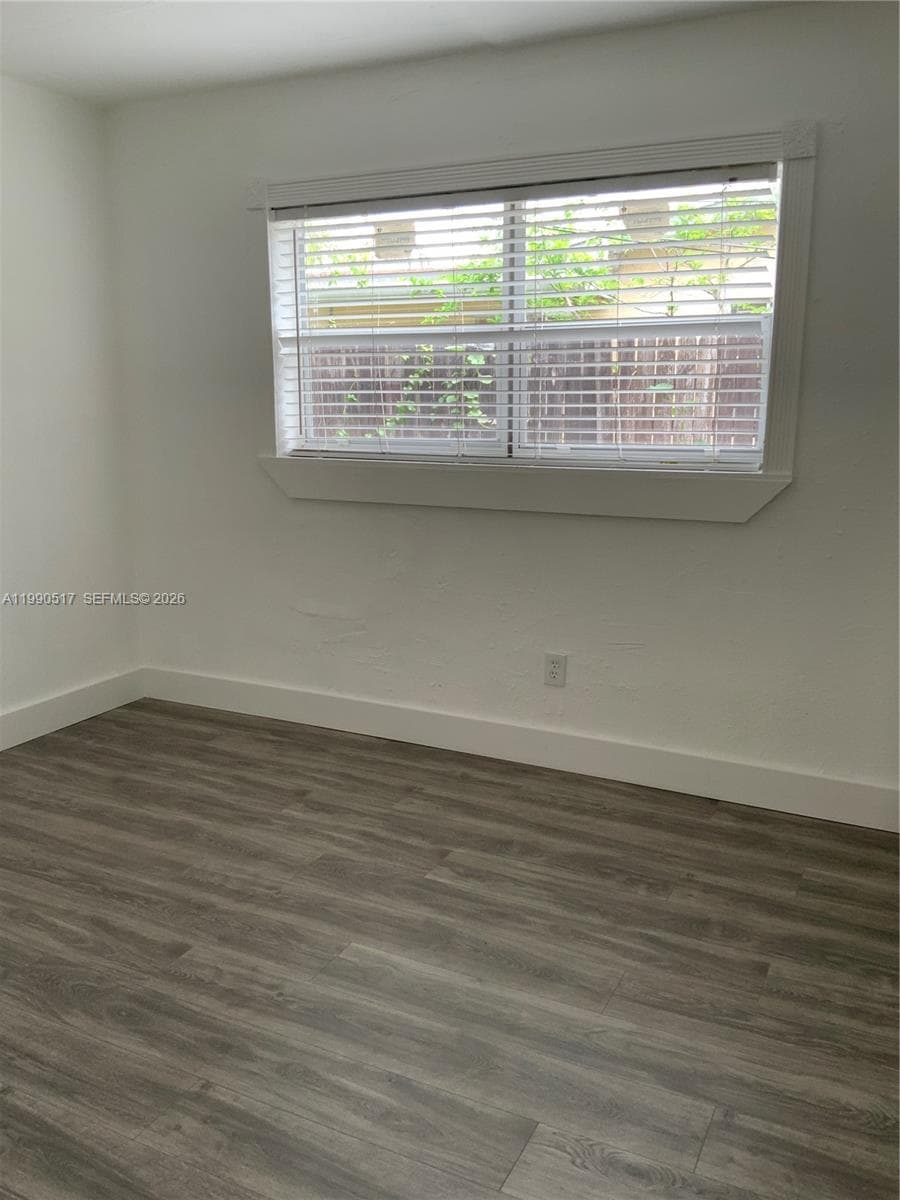 1970 NW 192nd Ter, Miami Gardens FL 33056 — 16