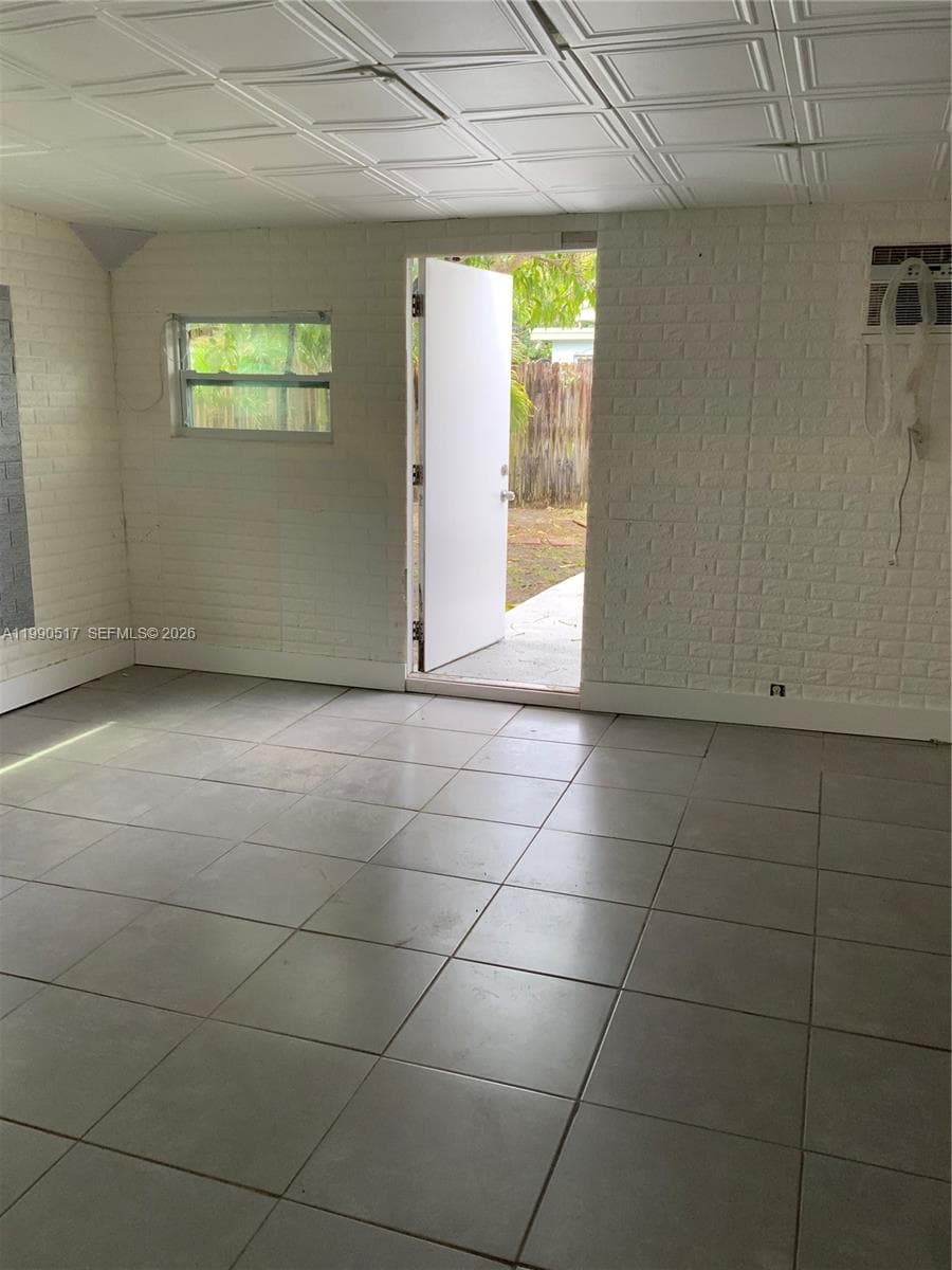 1970 NW 192nd Ter, Miami Gardens FL 33056 — 15