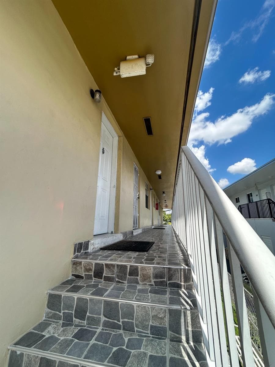 715 W 29th Street, Hialeah FL 33012 — 4