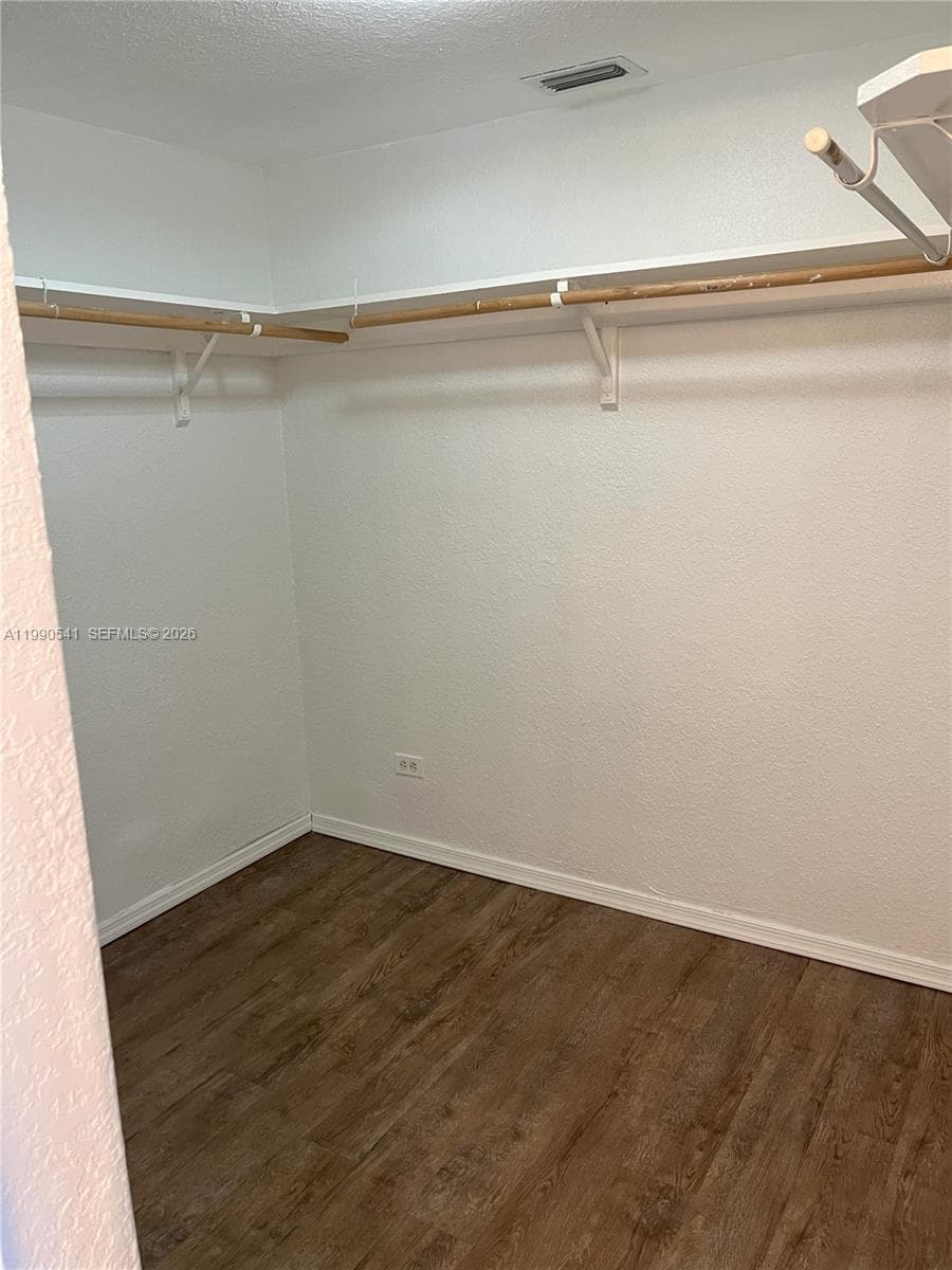 3660 NE 166th St # 305, North Miami Beach FL 33160 — 6