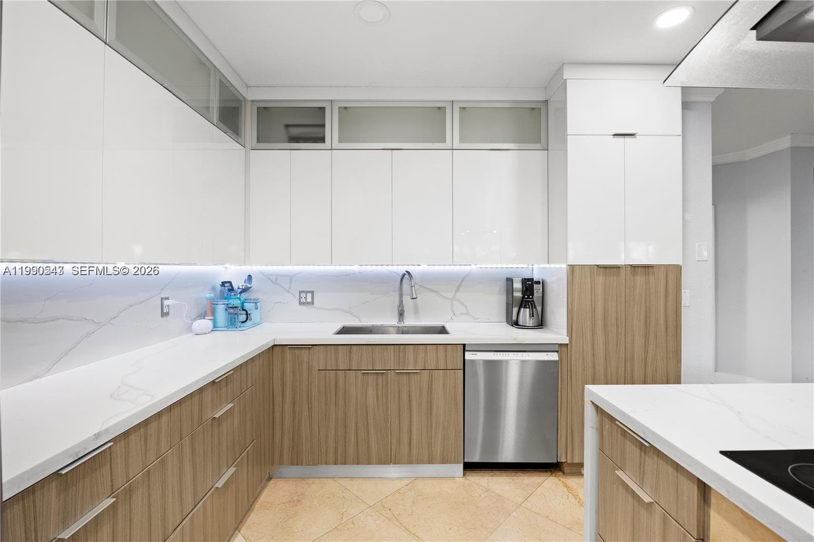 11243 NW 58th Ter # 1, Doral FL 33178 — 25