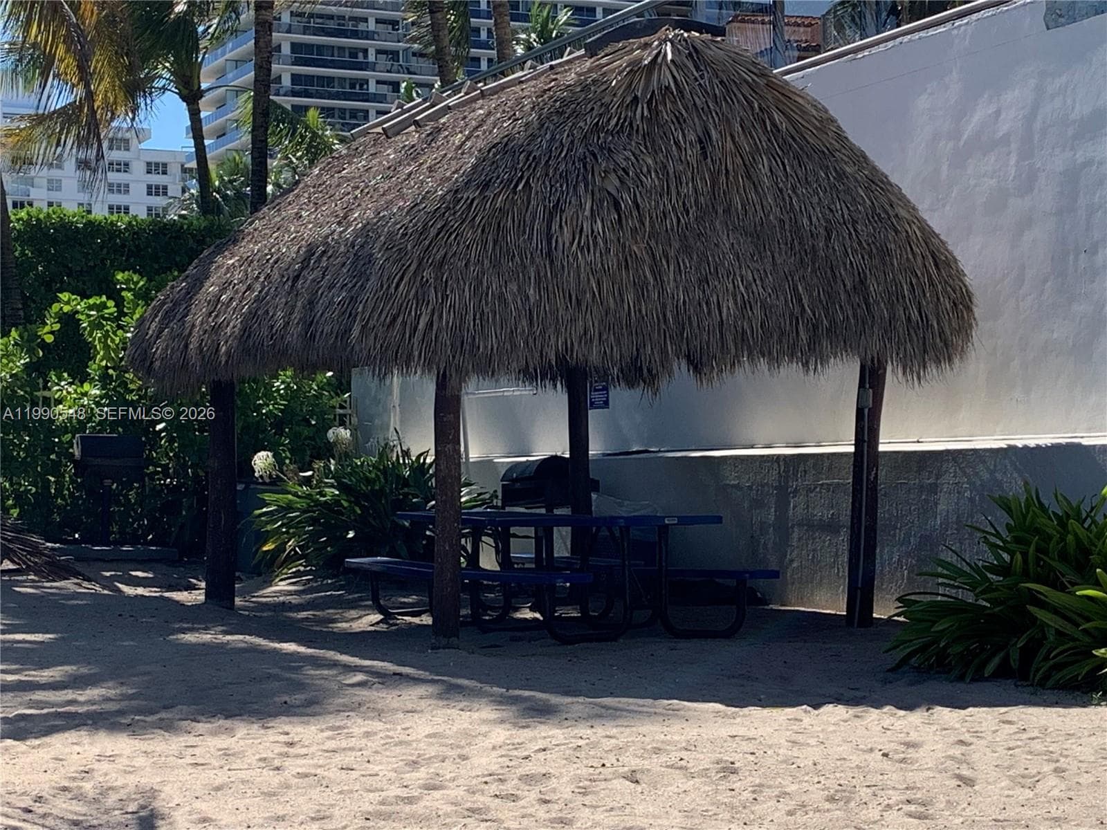 6039 Collins Ave # 1431, Miami Beach FL 33140 — 32