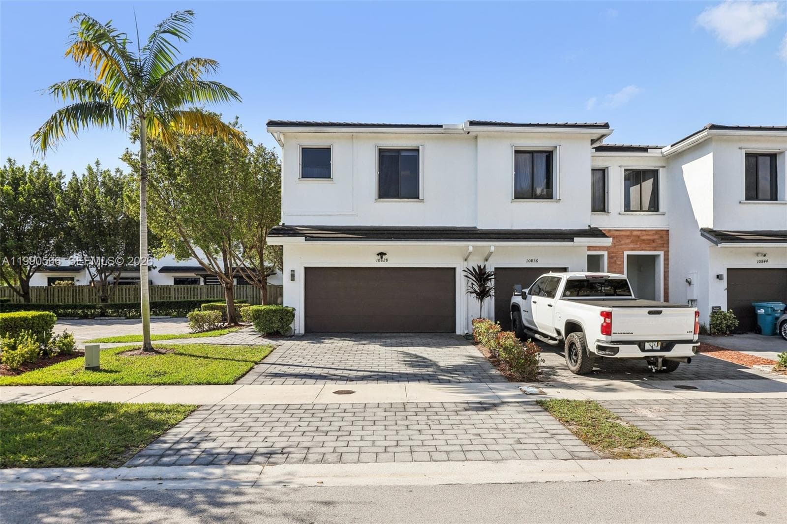 10828 SW 235 St, Miami FL 33032 — 1