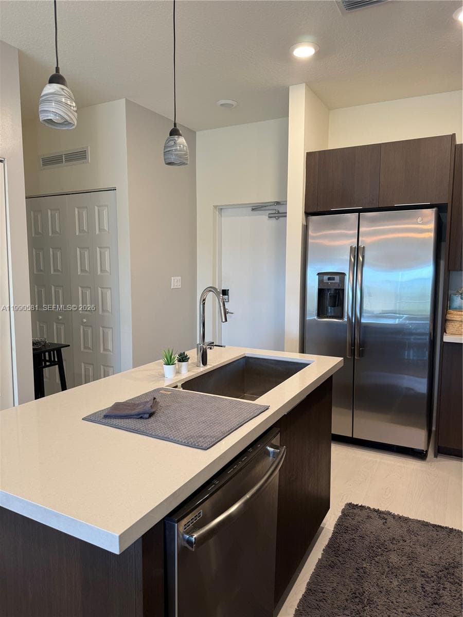 Urbana, Miami, FL — 7