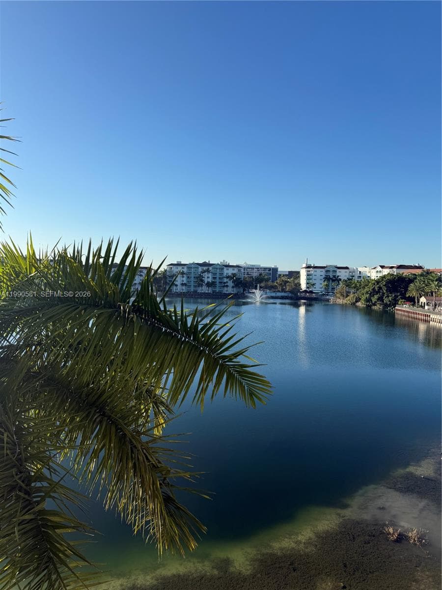 Urbana, Miami, FL — 10