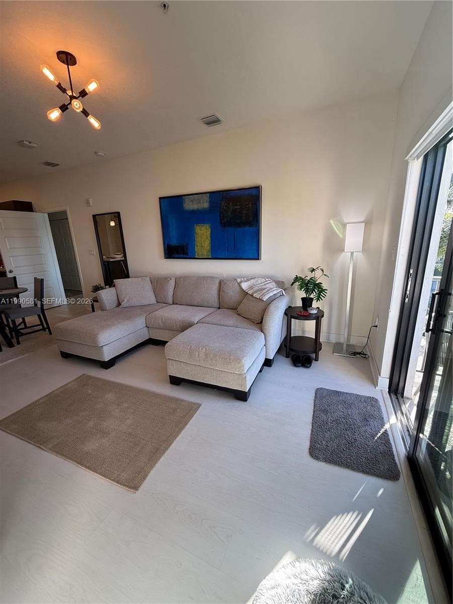 Urbana, Miami, FL — 15
