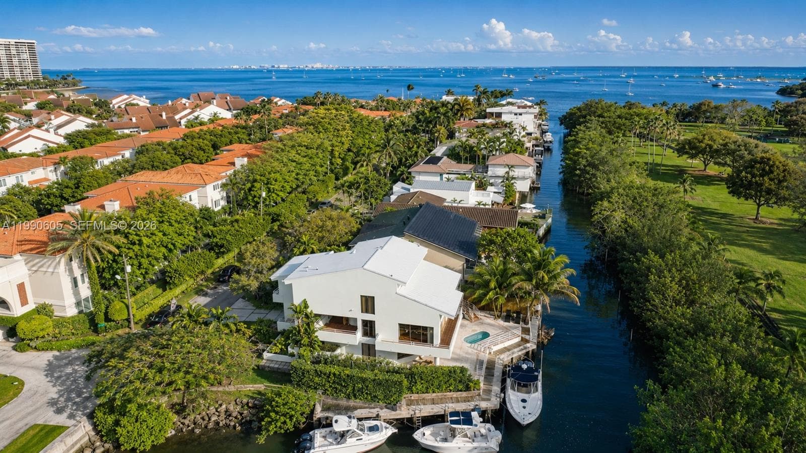 3520 Rockerman Rd, Miami FL 33133 — 1