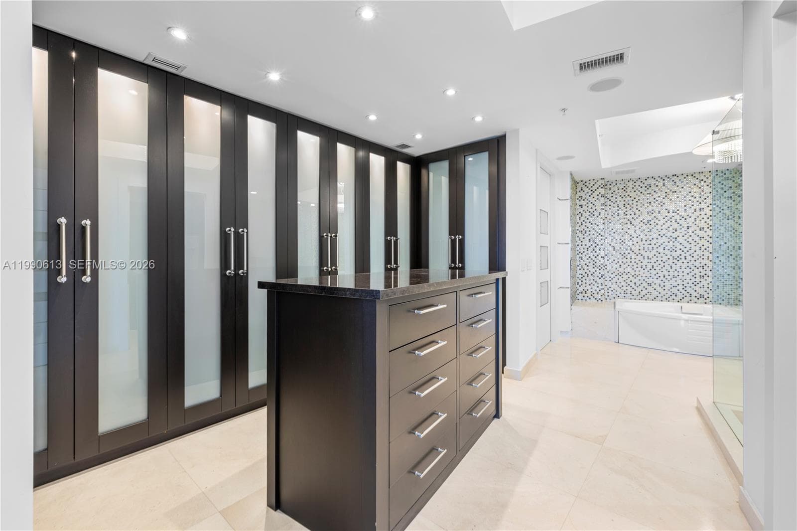 18201 Collins ave # 1209, Sunny Isles Beach FL 33160 — 47