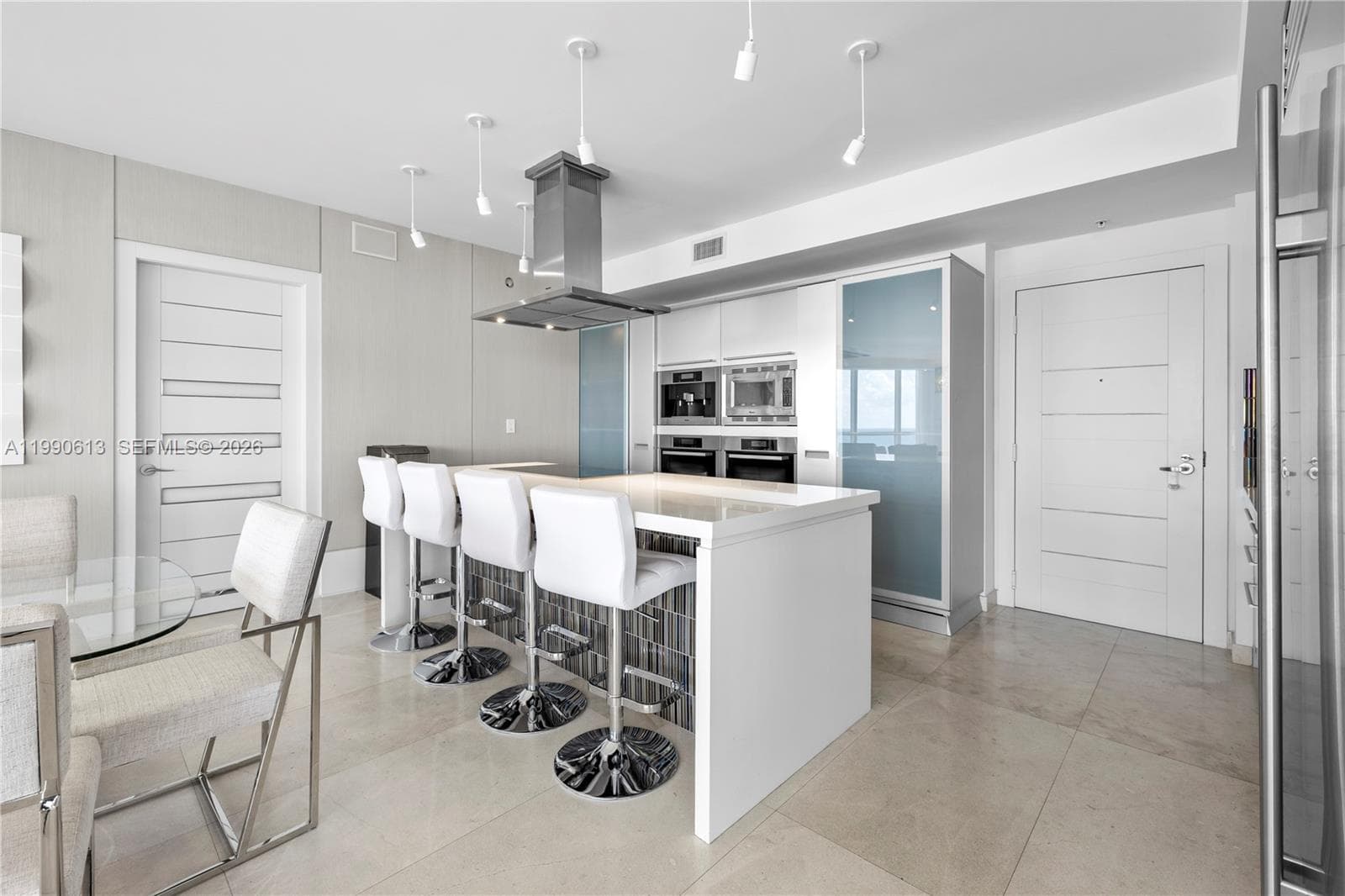 18201 Collins ave # 1209, Sunny Isles Beach FL 33160 — 16