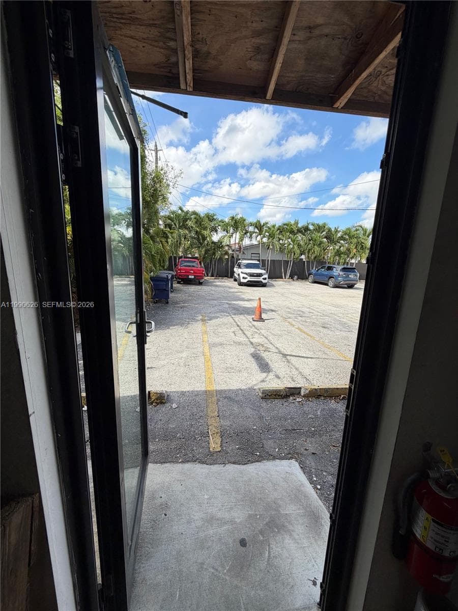 1352 E 4th Ave, Hialeah FL 33010 — 10