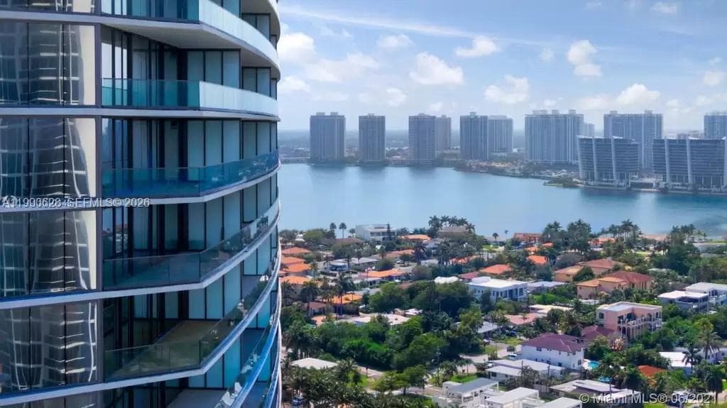 18975 Collins Ave # 5103, Sunny Isles Beach FL 33160 — 62