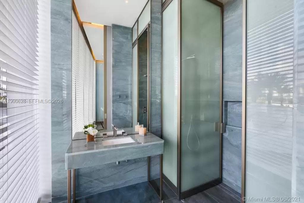 18975 Collins Ave # 5103, Sunny Isles Beach FL 33160 — 57