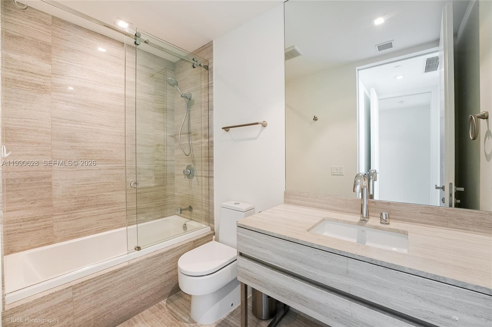 18975 Collins Ave # 5103, Sunny Isles Beach FL 33160 — 22