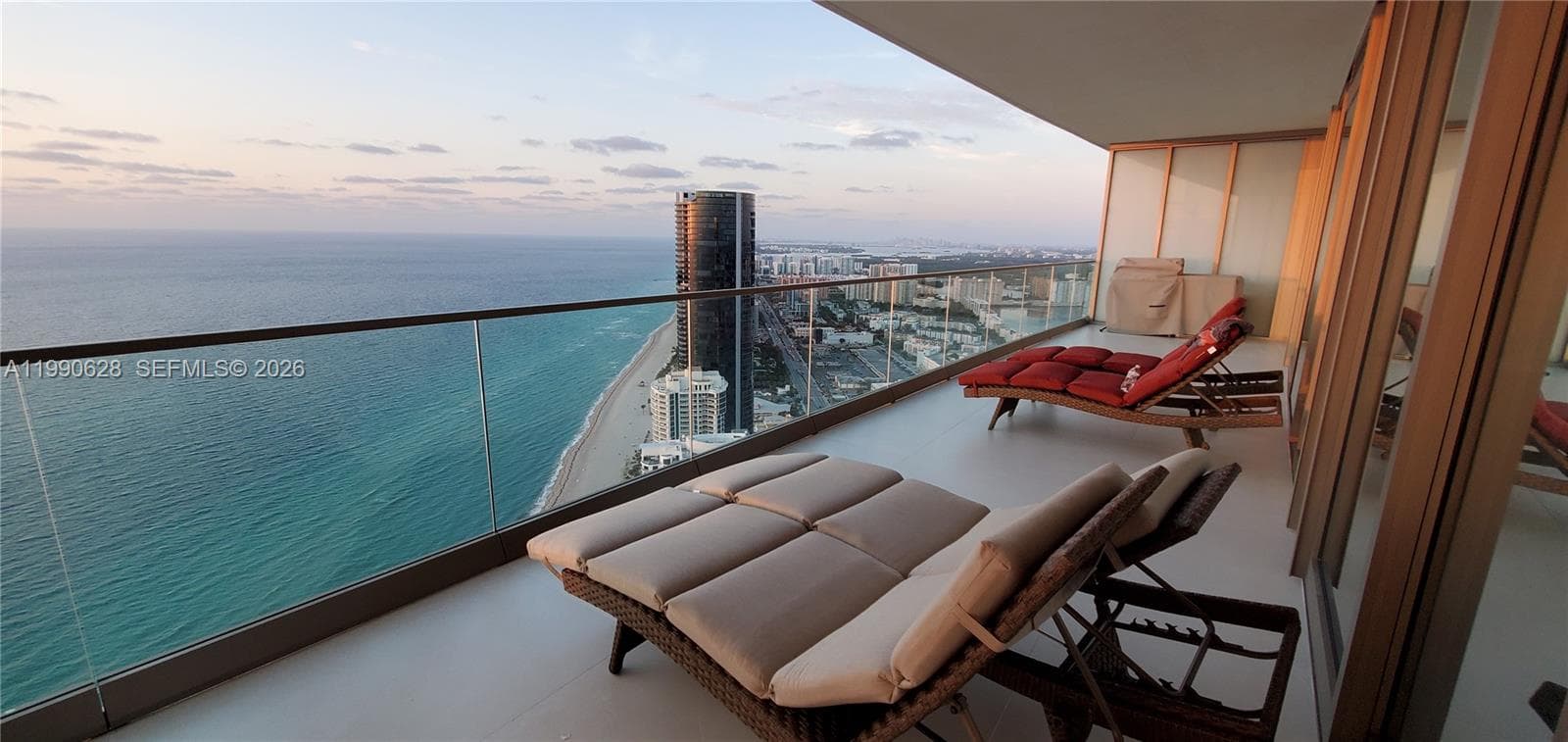 18975 Collins Ave # 5103, Sunny Isles Beach FL 33160 — 18