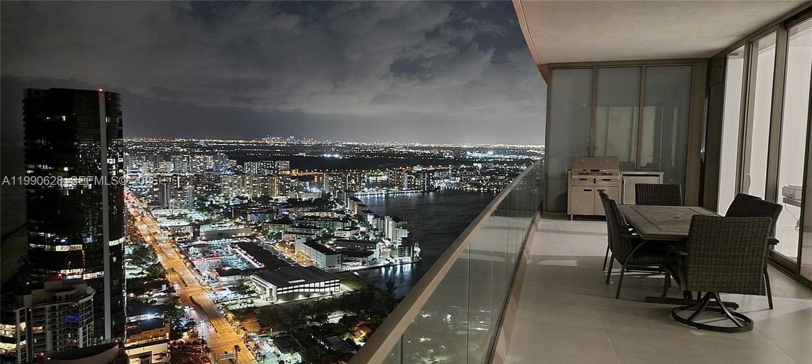 18975 Collins Ave # 5103, Sunny Isles Beach FL 33160 — 35