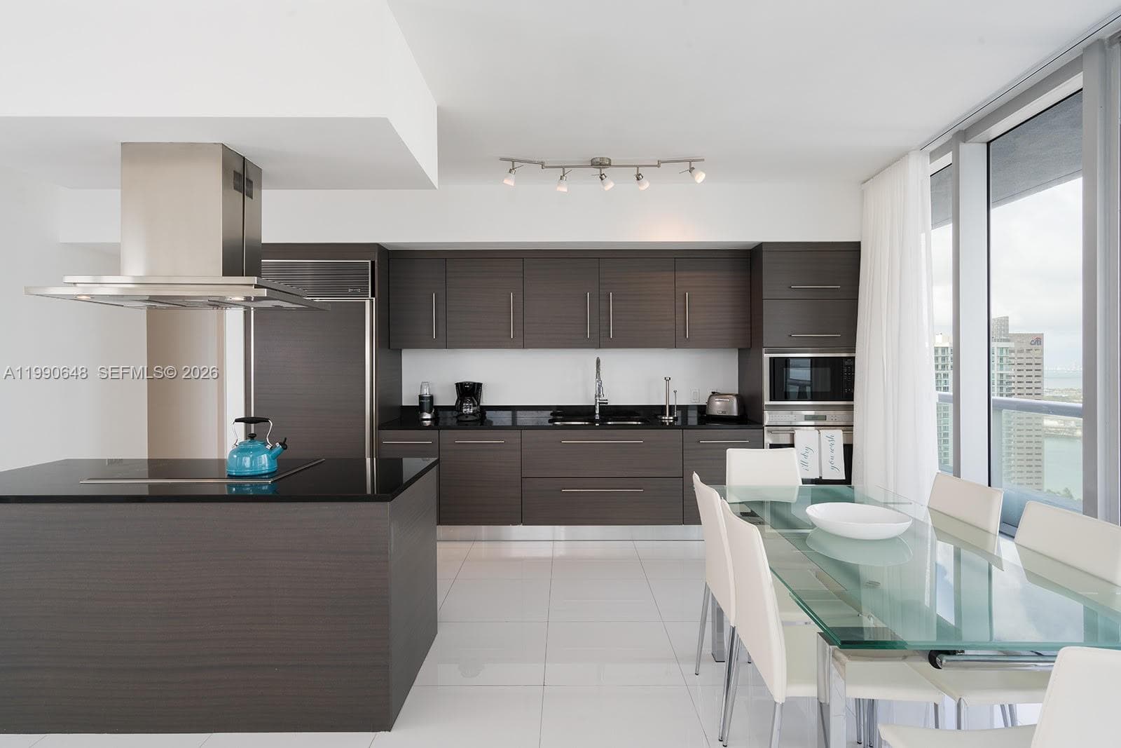 485 Brickell Ave # 4110, Miami FL 33131 — 7