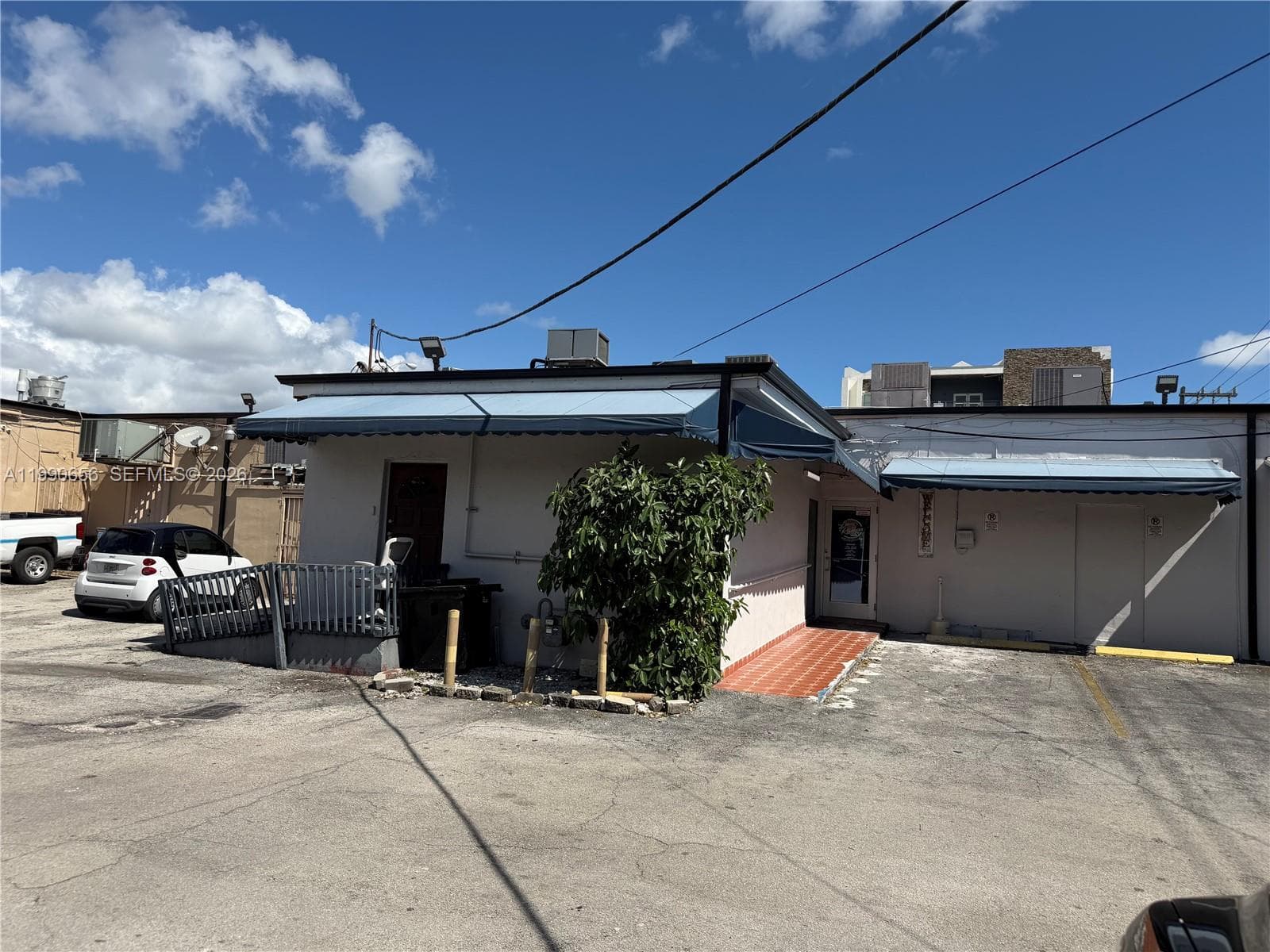 1352 E 4th Ave, Hialeah FL 33010 — 37