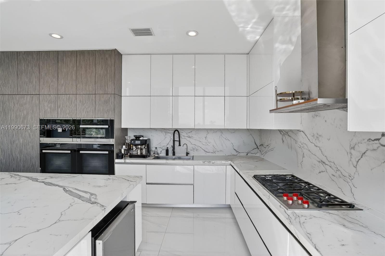 2675 S Bayshore Dr # 402S, Miami FL 33133 — 16