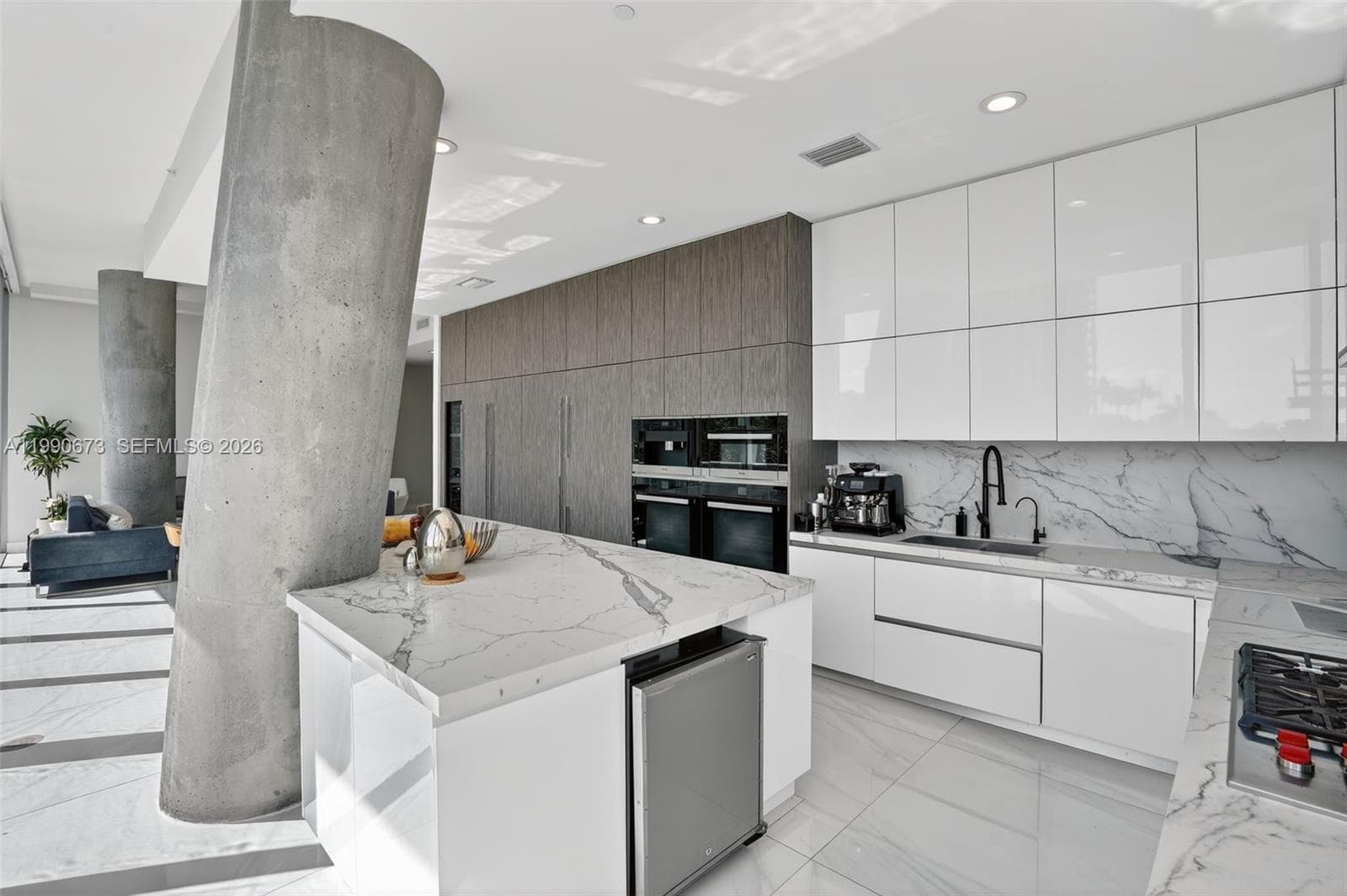 2675 S Bayshore Dr # 402S, Miami FL 33133 — 15