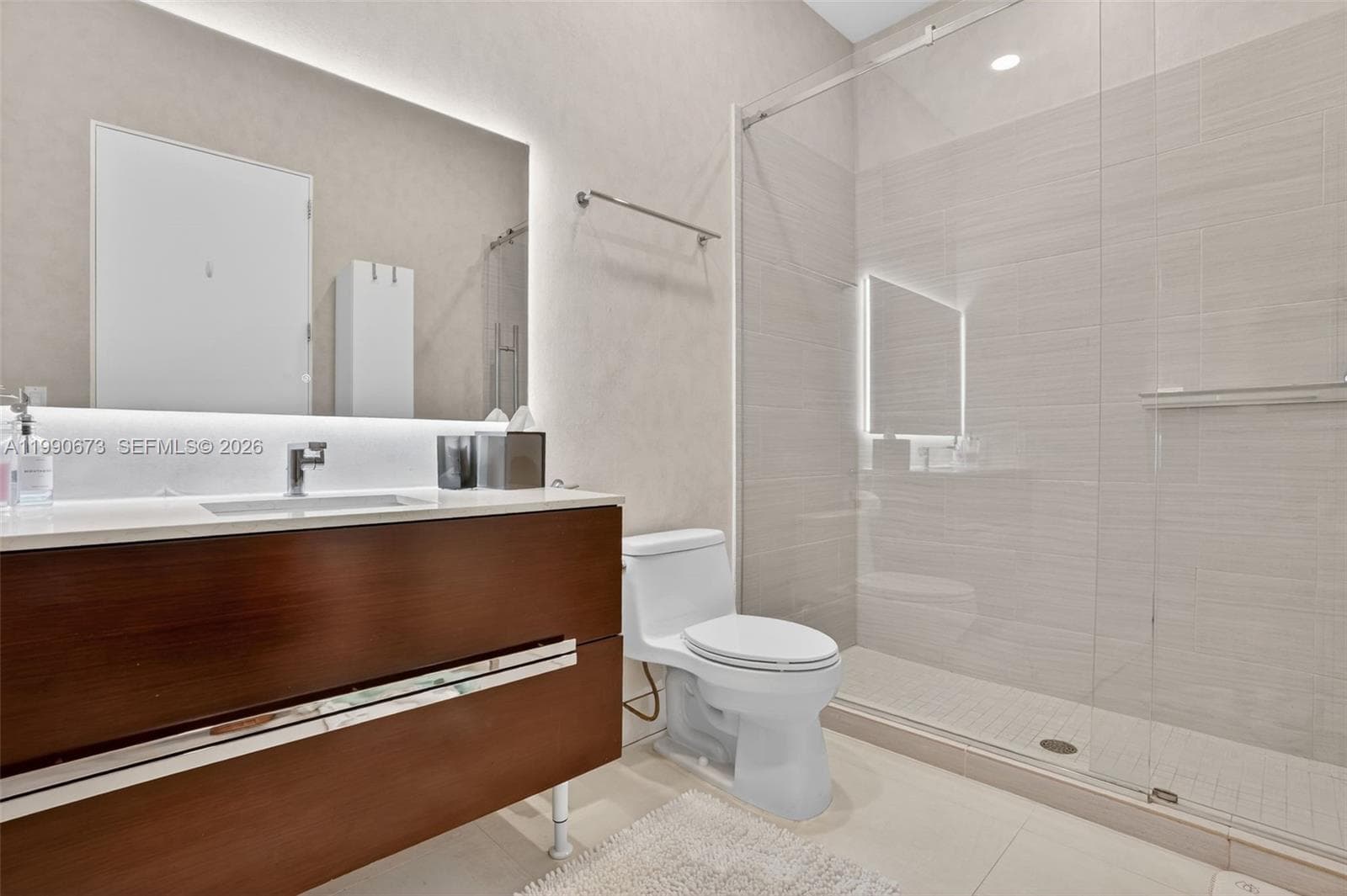 2675 S Bayshore Dr # 402S, Miami FL 33133 — 29