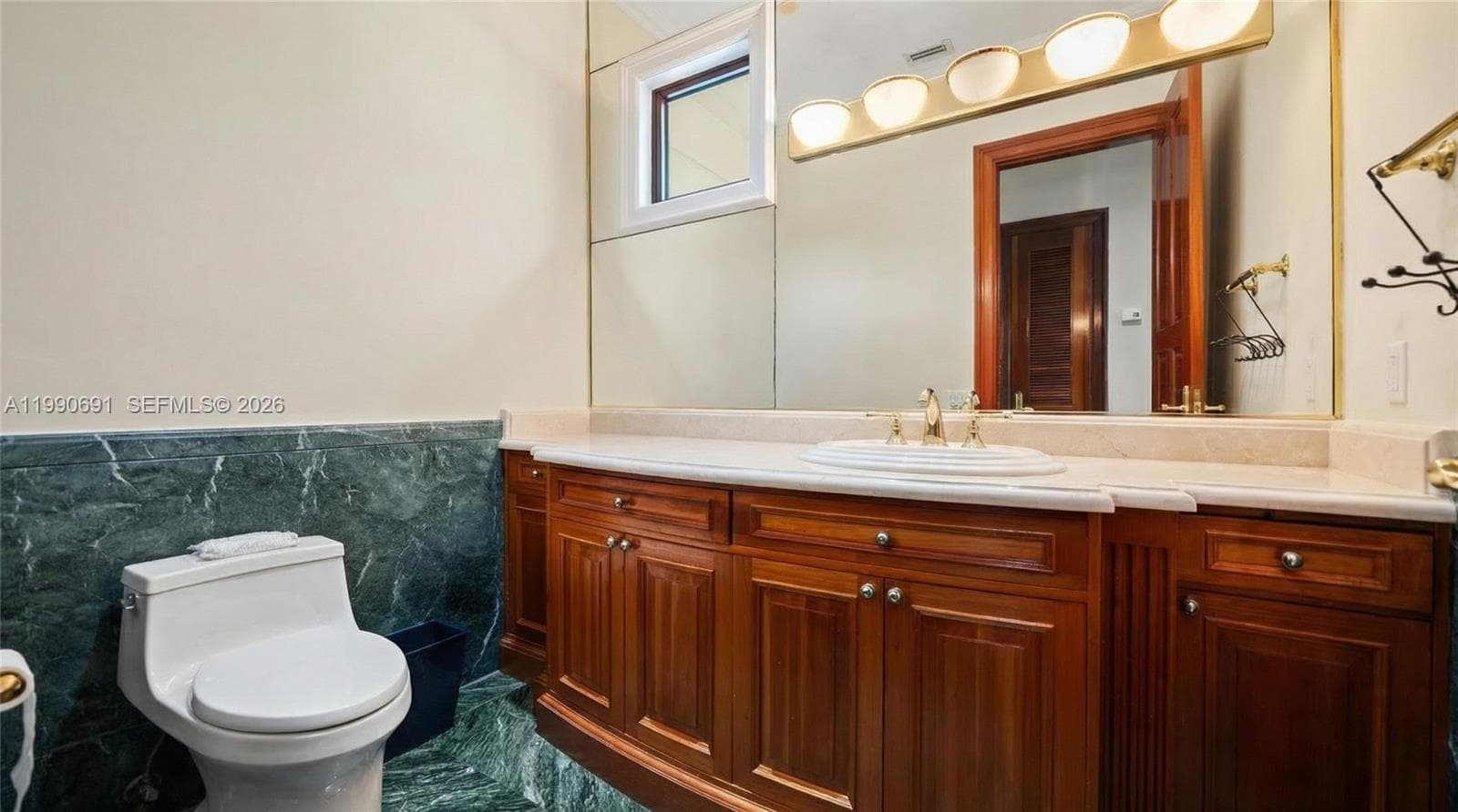 7701 Old Cutler Rd, Coral Gables FL 33143 — 34