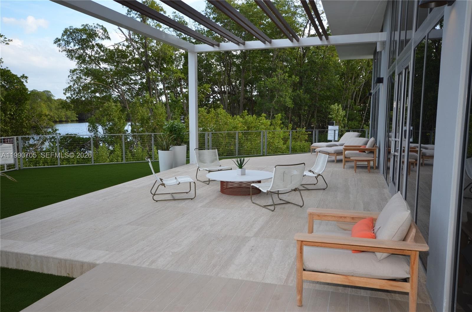 16385 Biscayne Blvd # 518, North Miami Beach FL 33160 — 6