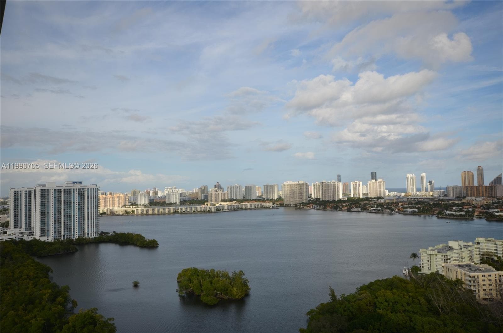 16385 Biscayne Blvd # 518, North Miami Beach FL 33160 — 19