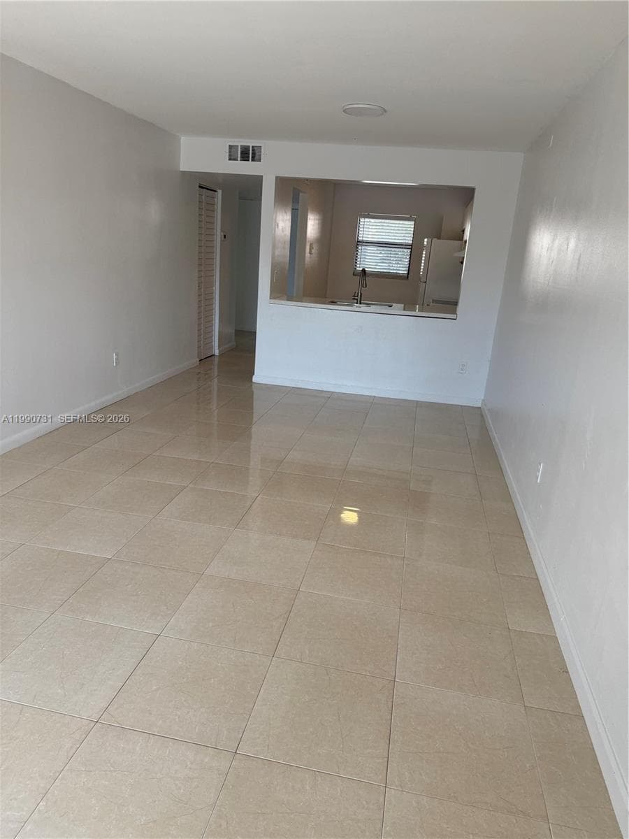 860 NE 207th Ter # 106, Miami FL 33179 — 6
