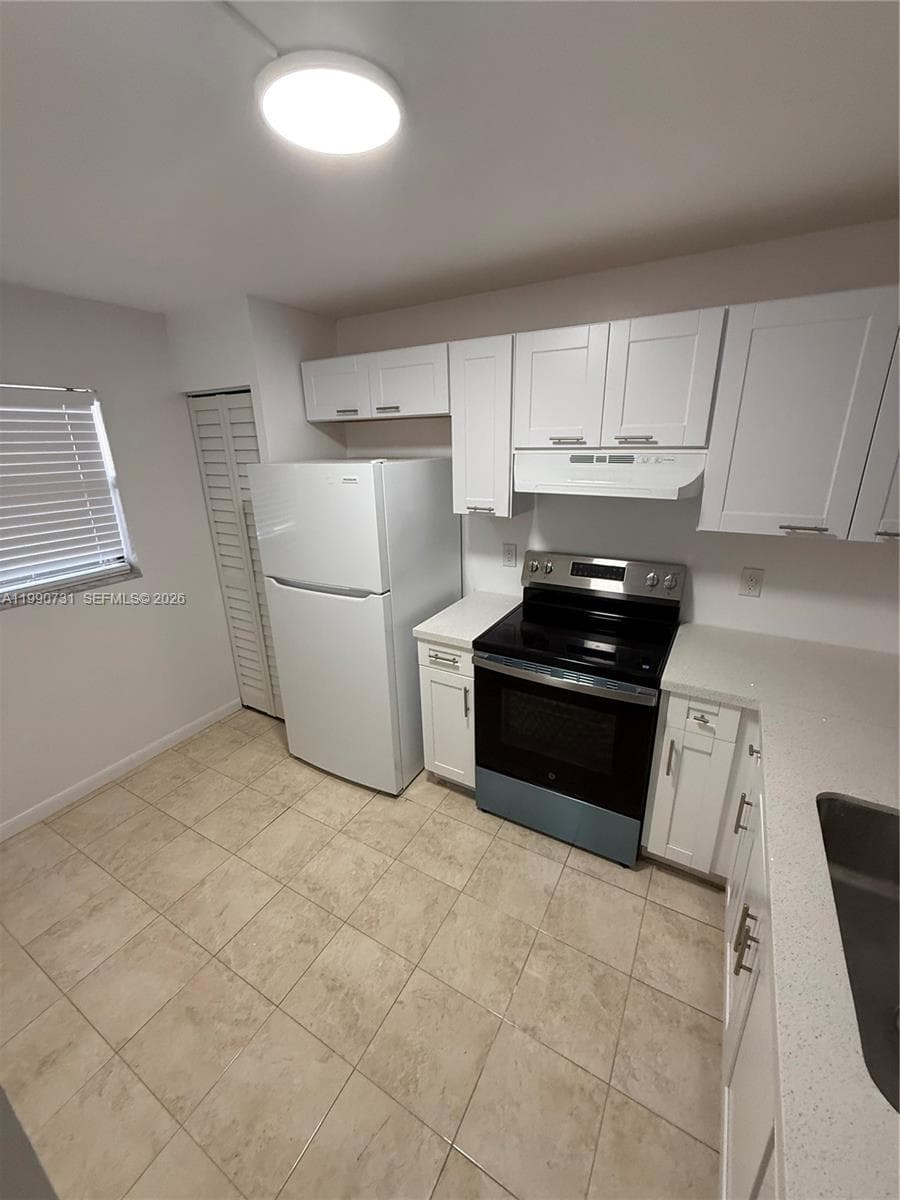 860 NE 207th Ter # 106, Miami FL 33179 — 8