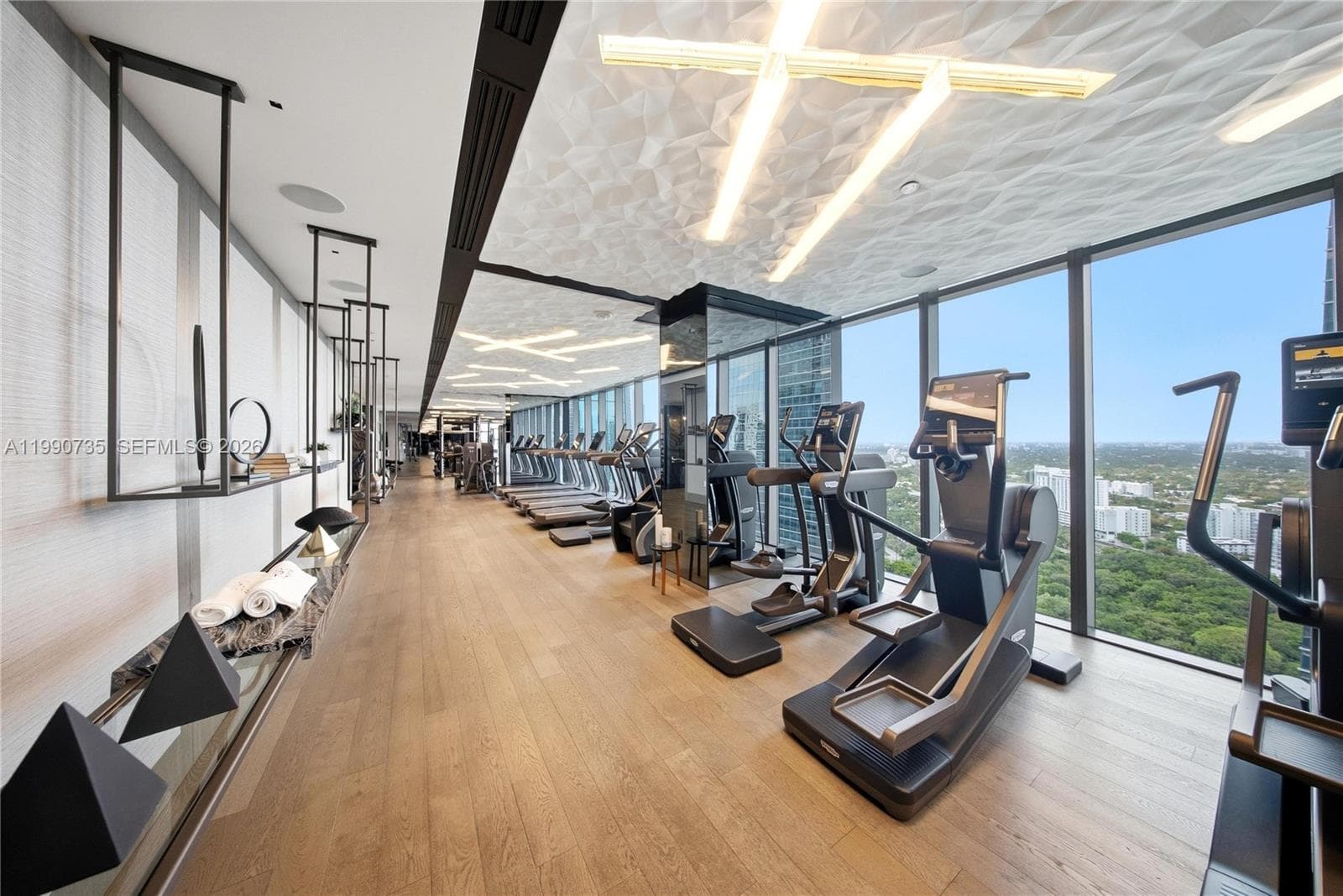 1451 Brickell Ave # 2704, Miami FL 33131 — 32