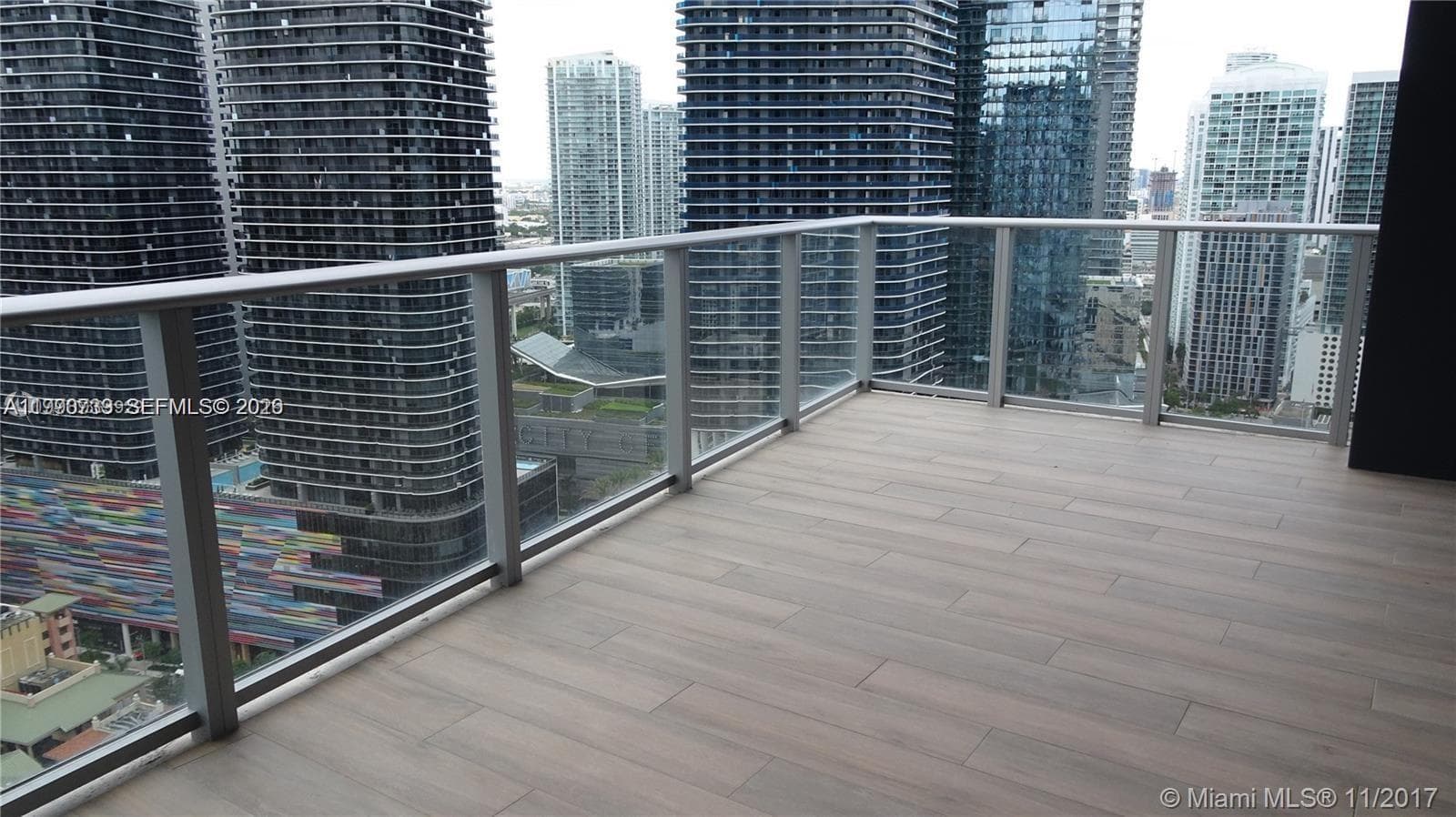 1010 Brickell Ave # 3211, Miami FL 33131 — 11