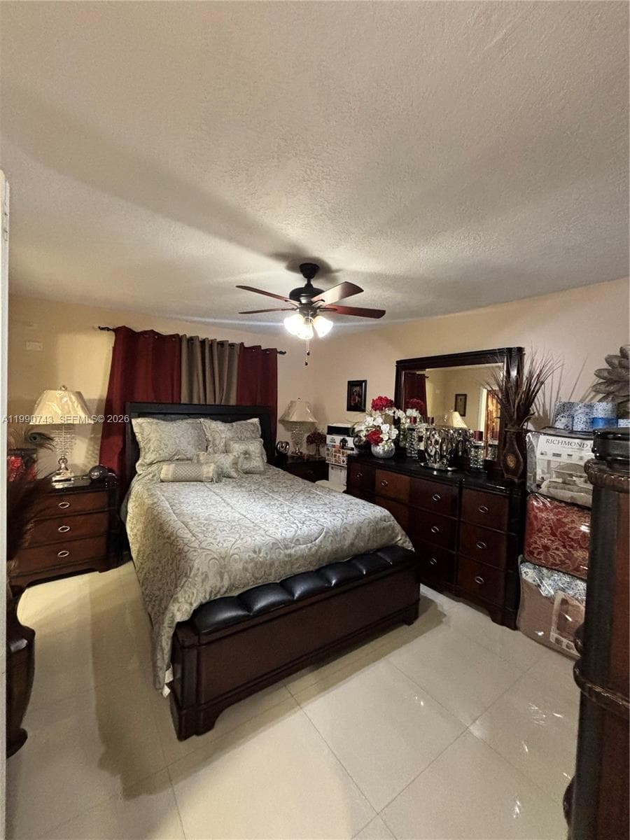 2310 W 74th St # 103, Hialeah FL 33016 — 13