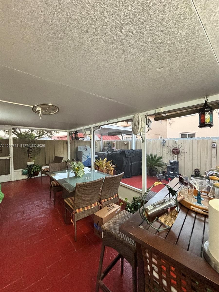 2310 W 74th St # 103, Hialeah FL 33016 — 8