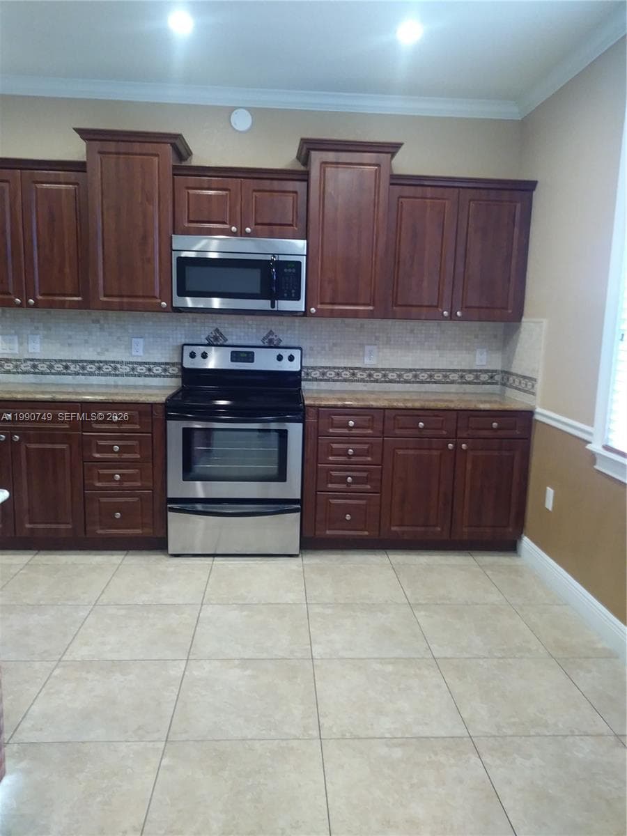 Florinda Estates, Miami Lakes, FL — 3