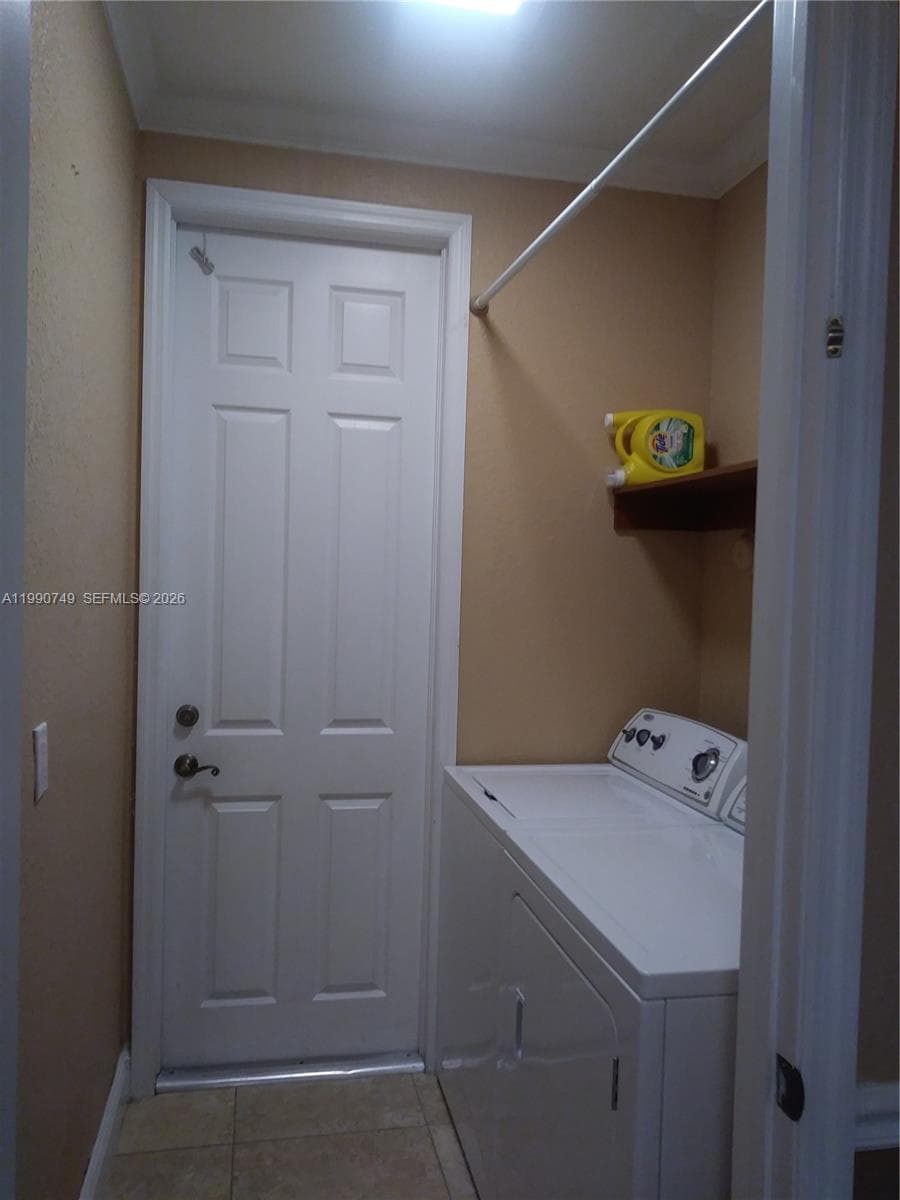 Florinda Estates, Miami Lakes, FL — 15