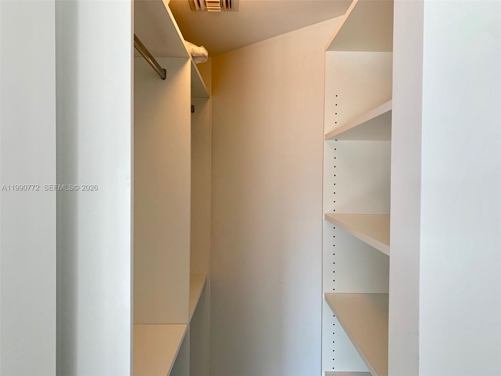 55 SW 9 St # 2003, Miami FL 33130 — 9
