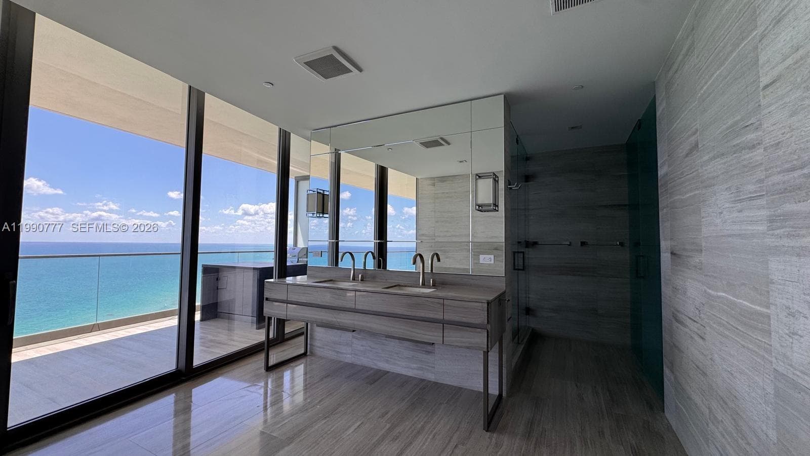18975 Collins Ave # 2500, Sunny Isles Beach FL 33160 — 16