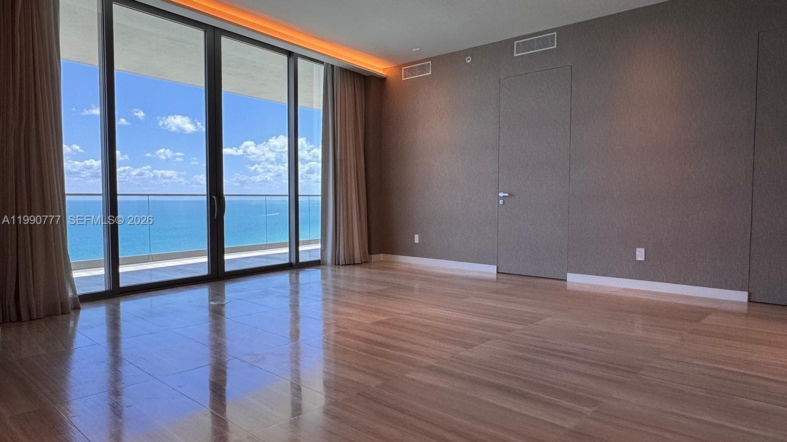 18975 Collins Ave # 2500, Sunny Isles Beach FL 33160 — 22